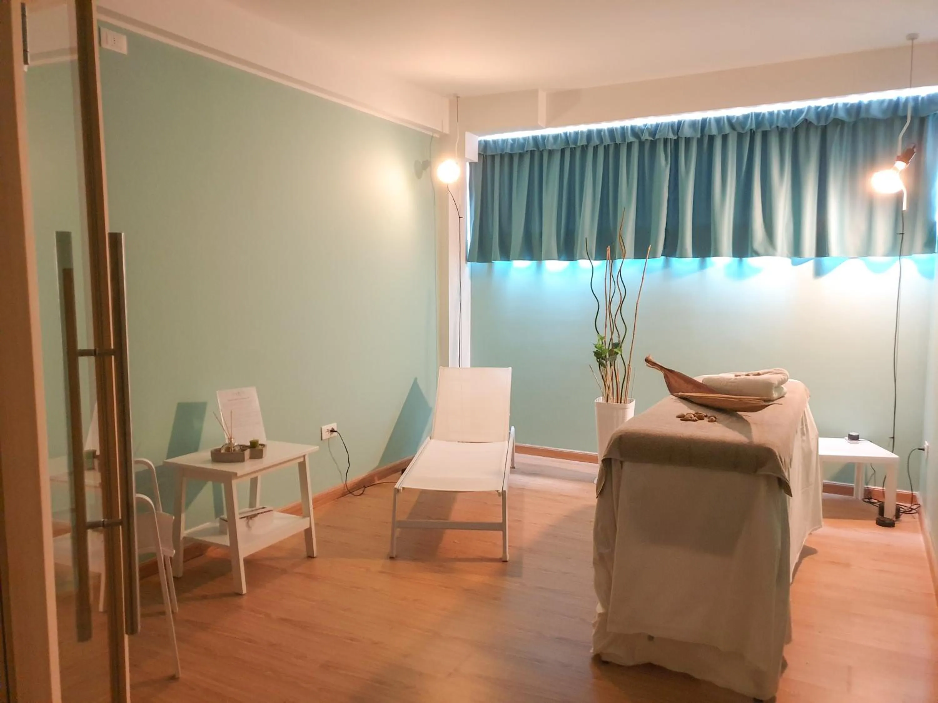 Massage in Travini Hotel Residence