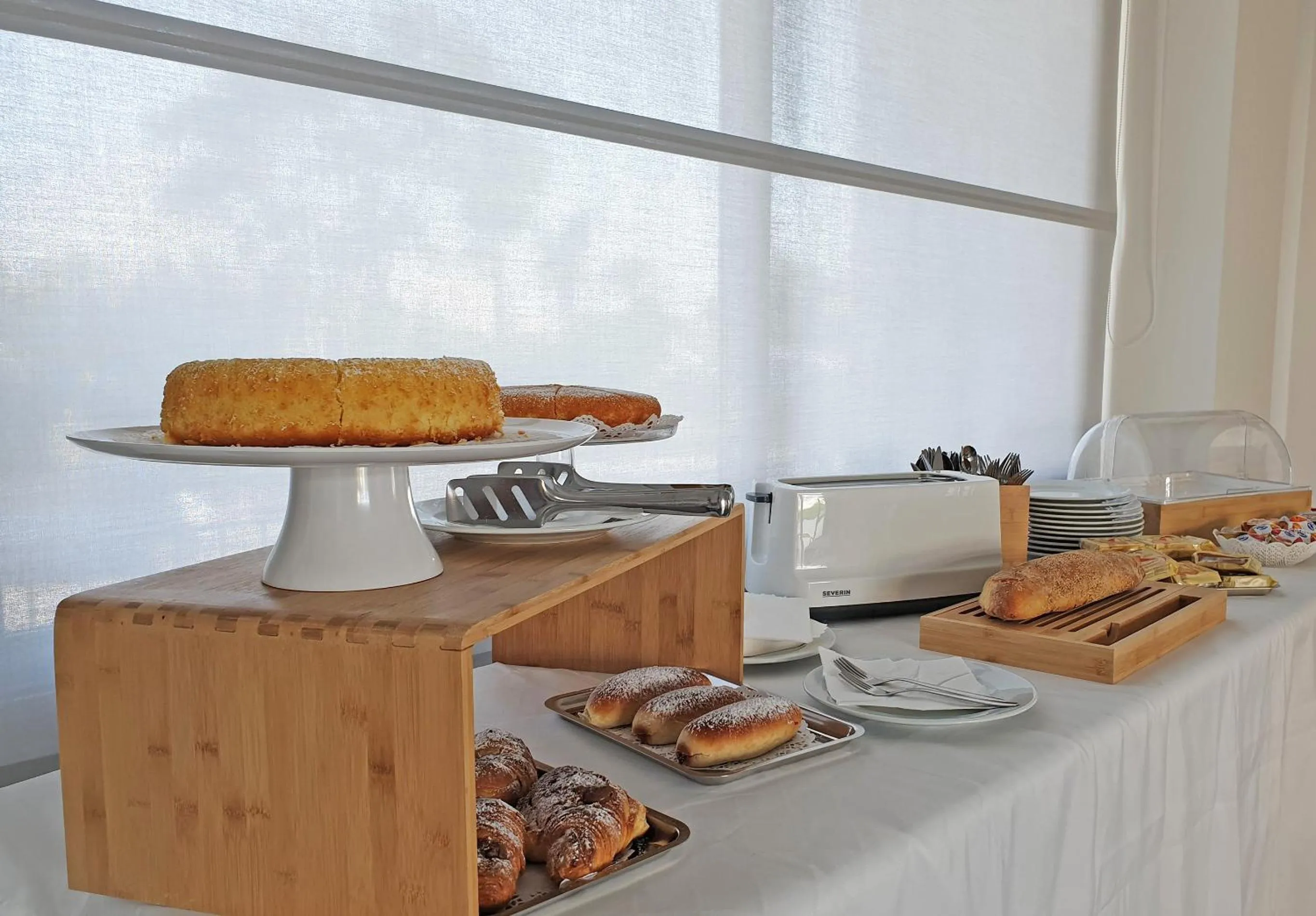 Buffet breakfast in Travini Hotel Residence