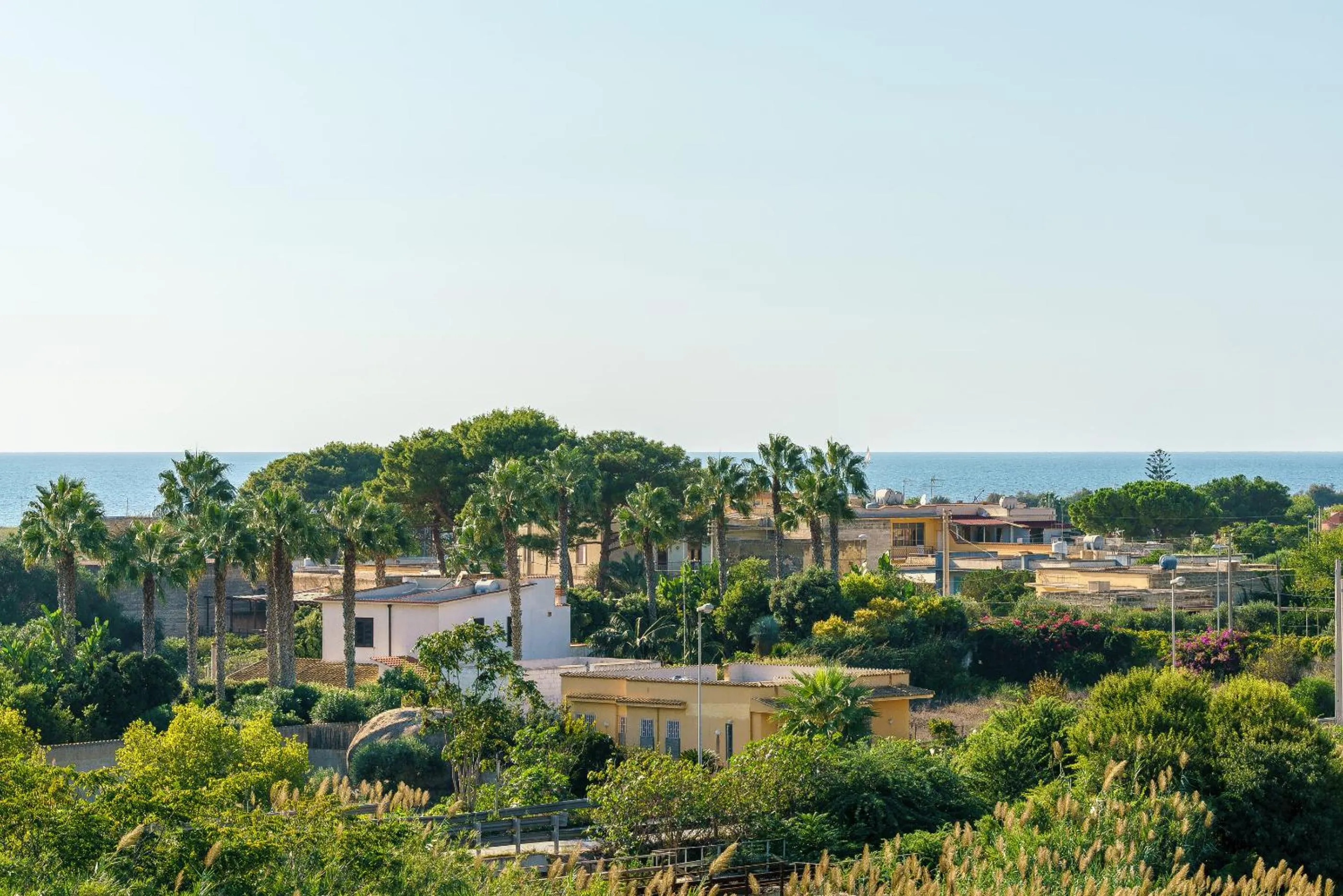 Neighbourhood in Travini Hotel Residence