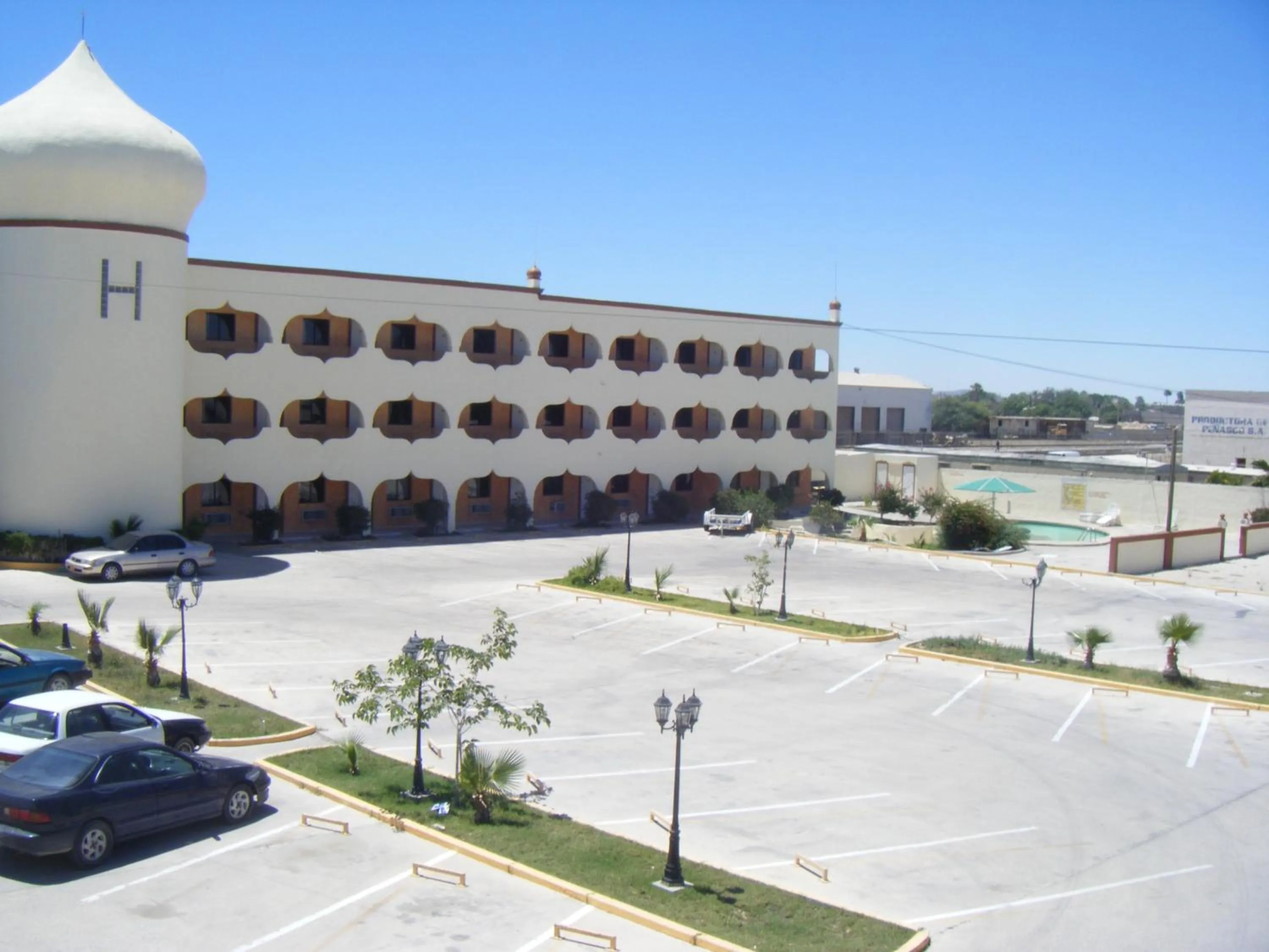 Facade/entrance in Hotel Paraiso