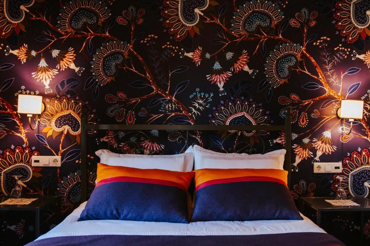 Bed in Misgibi Hotel