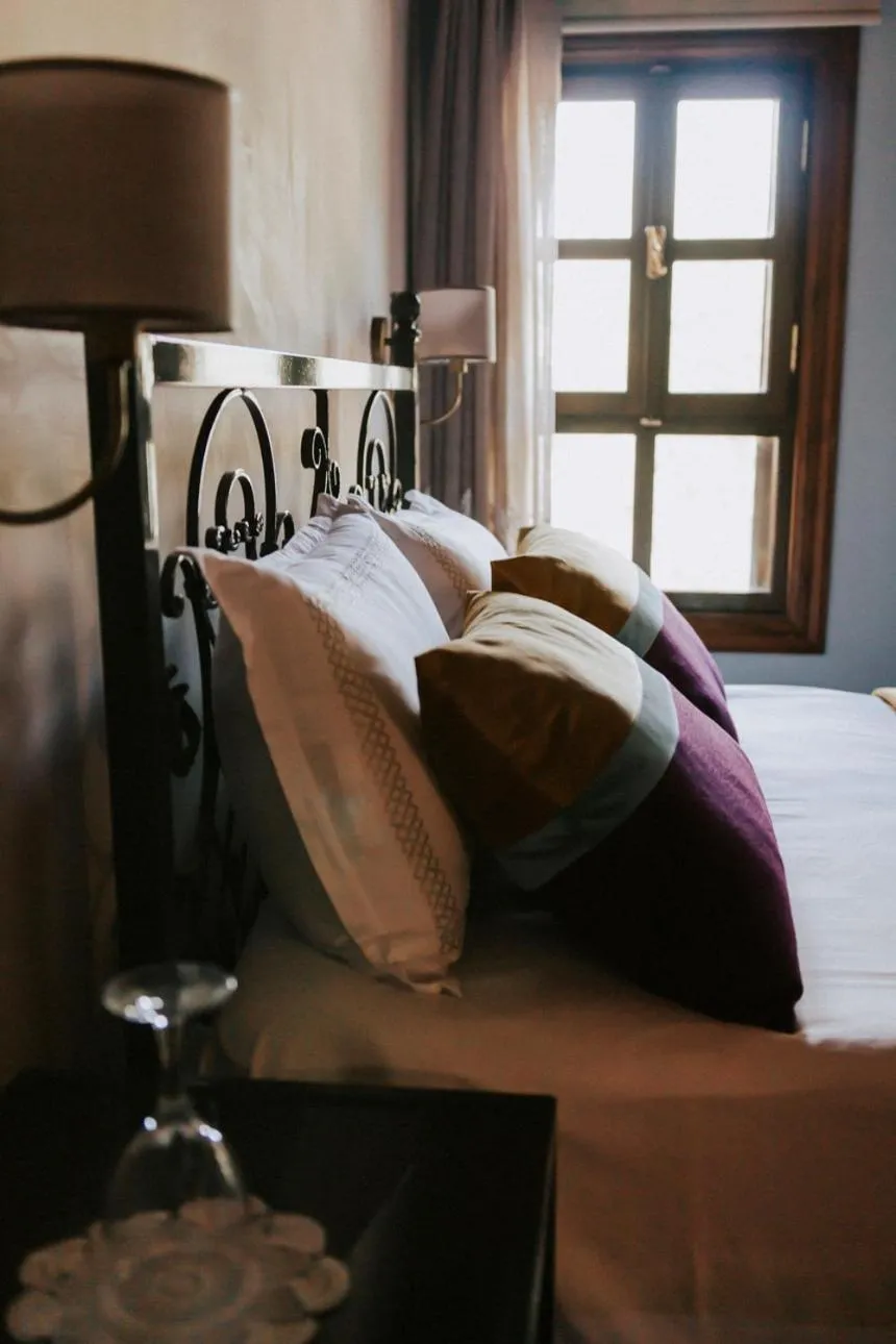 Bed in Misgibi Hotel