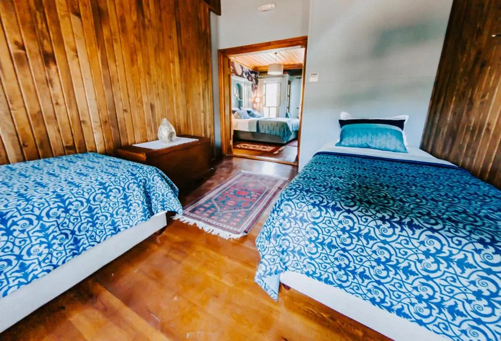 Bed in Misgibi Hotel