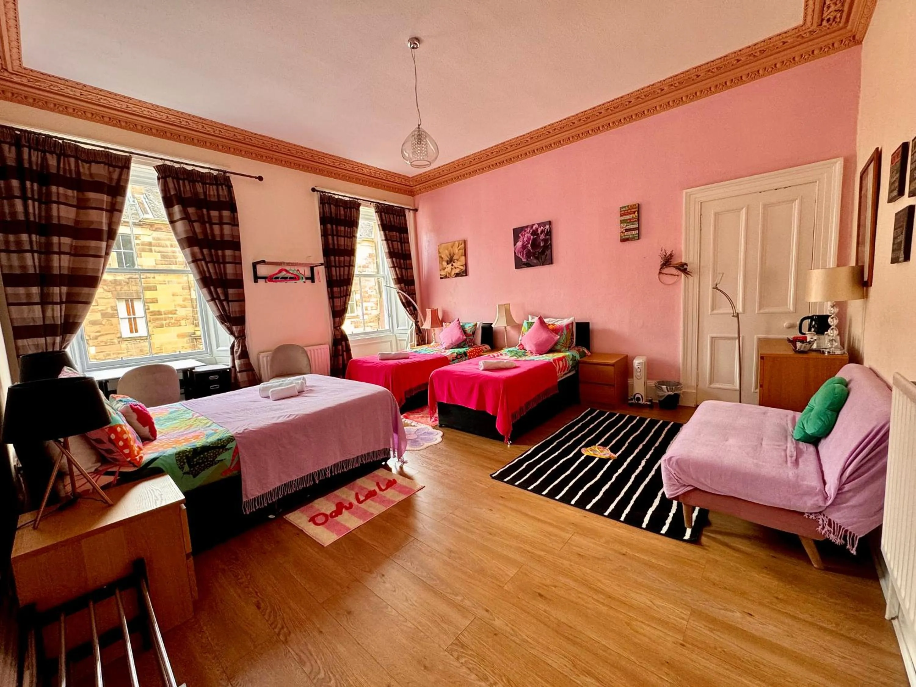 Bed in Apart Bernard Rooms