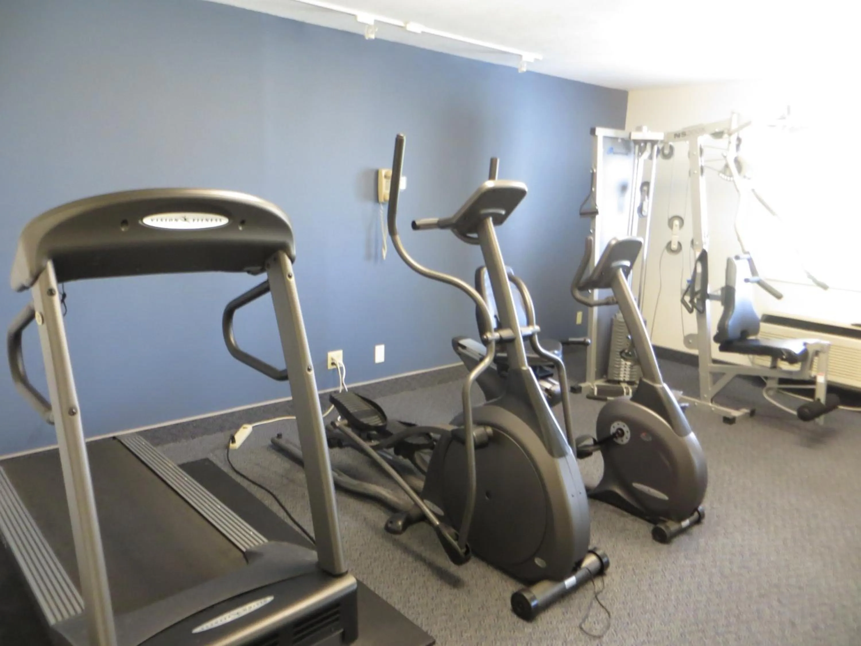 Fitness centre/facilities in Ramada by Wyndham Springfield North