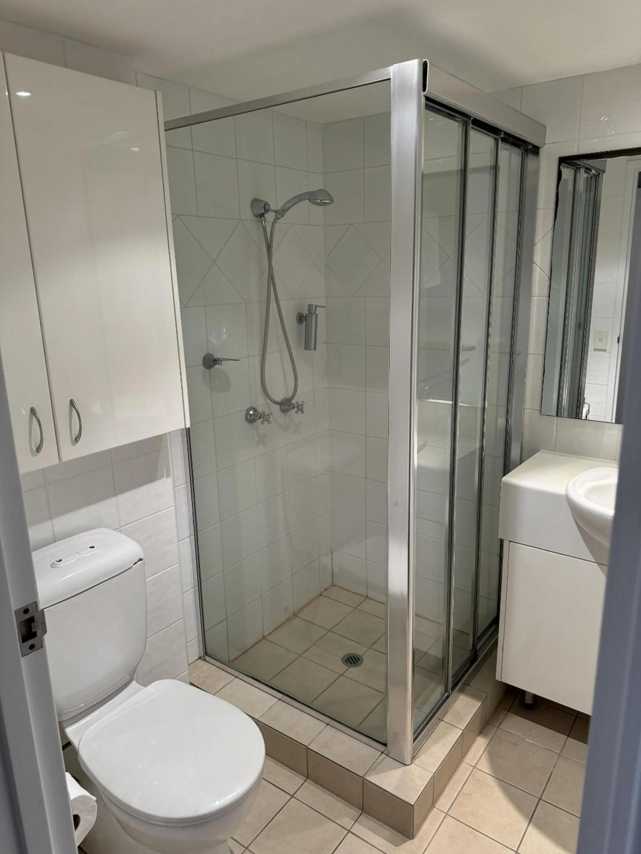 Shower in Sandrift Beachfront Apartments