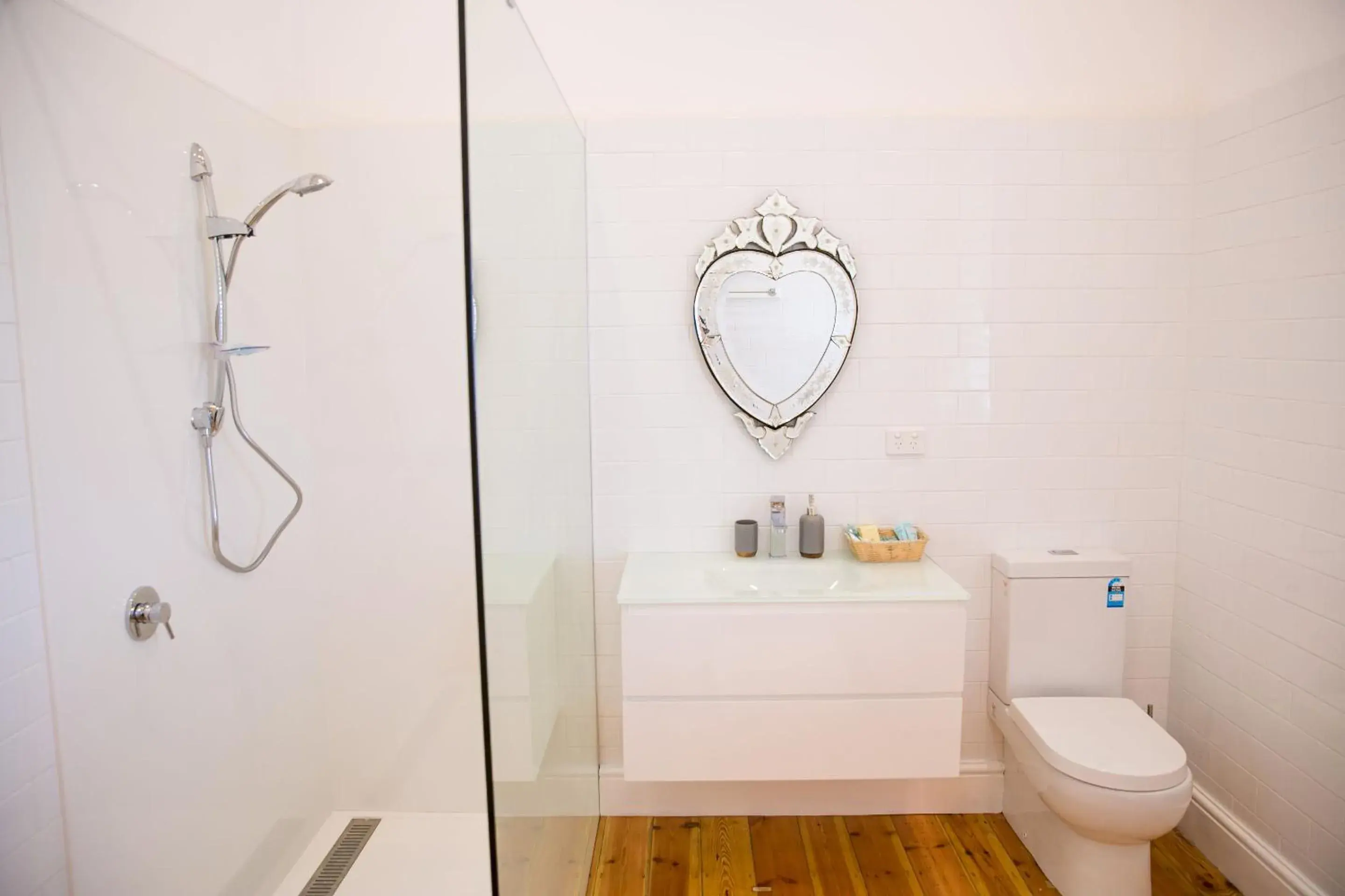 Cape Nelson Lighthouse Cape Nelson Lighthouse