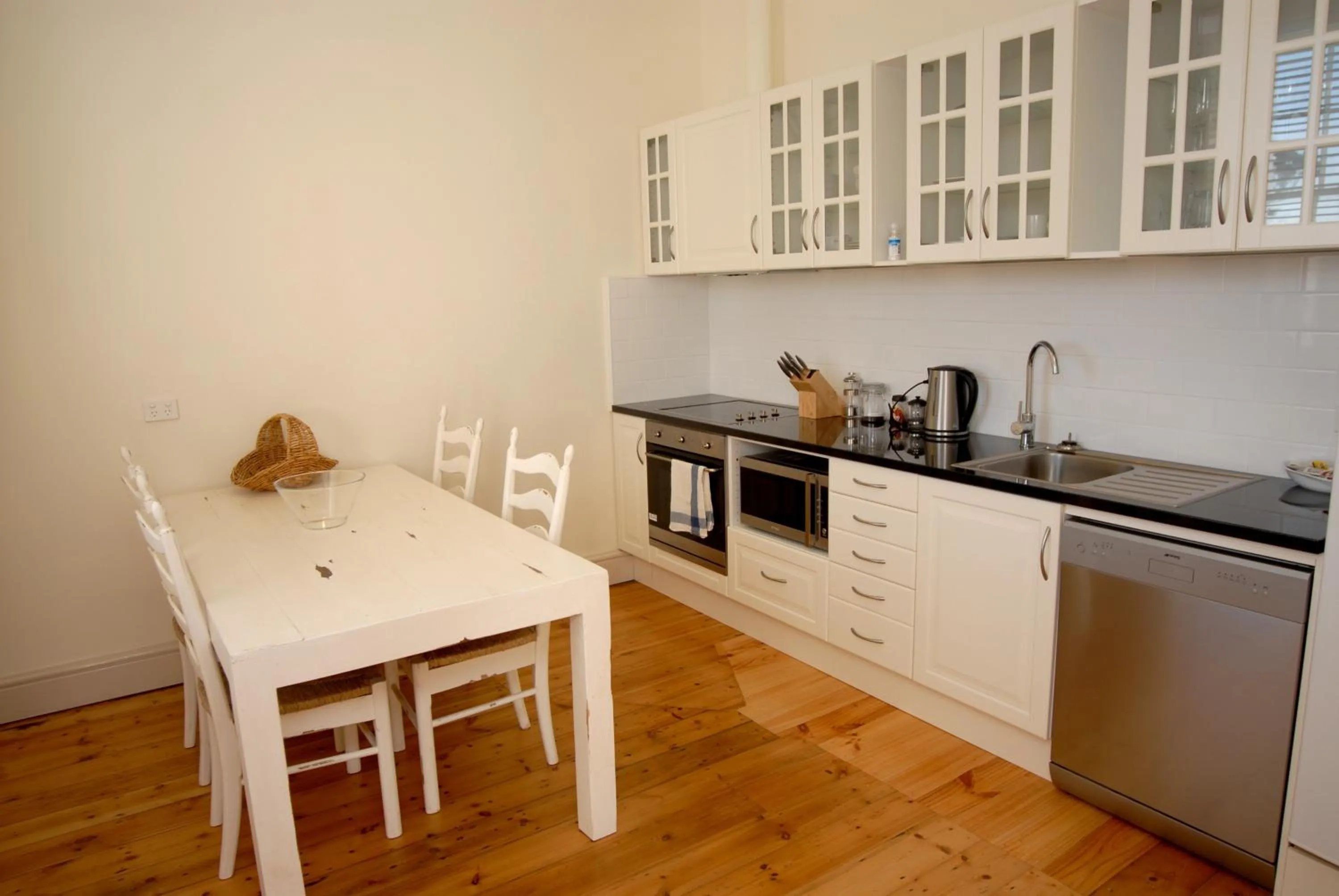 Cape Nelson Lighthouse