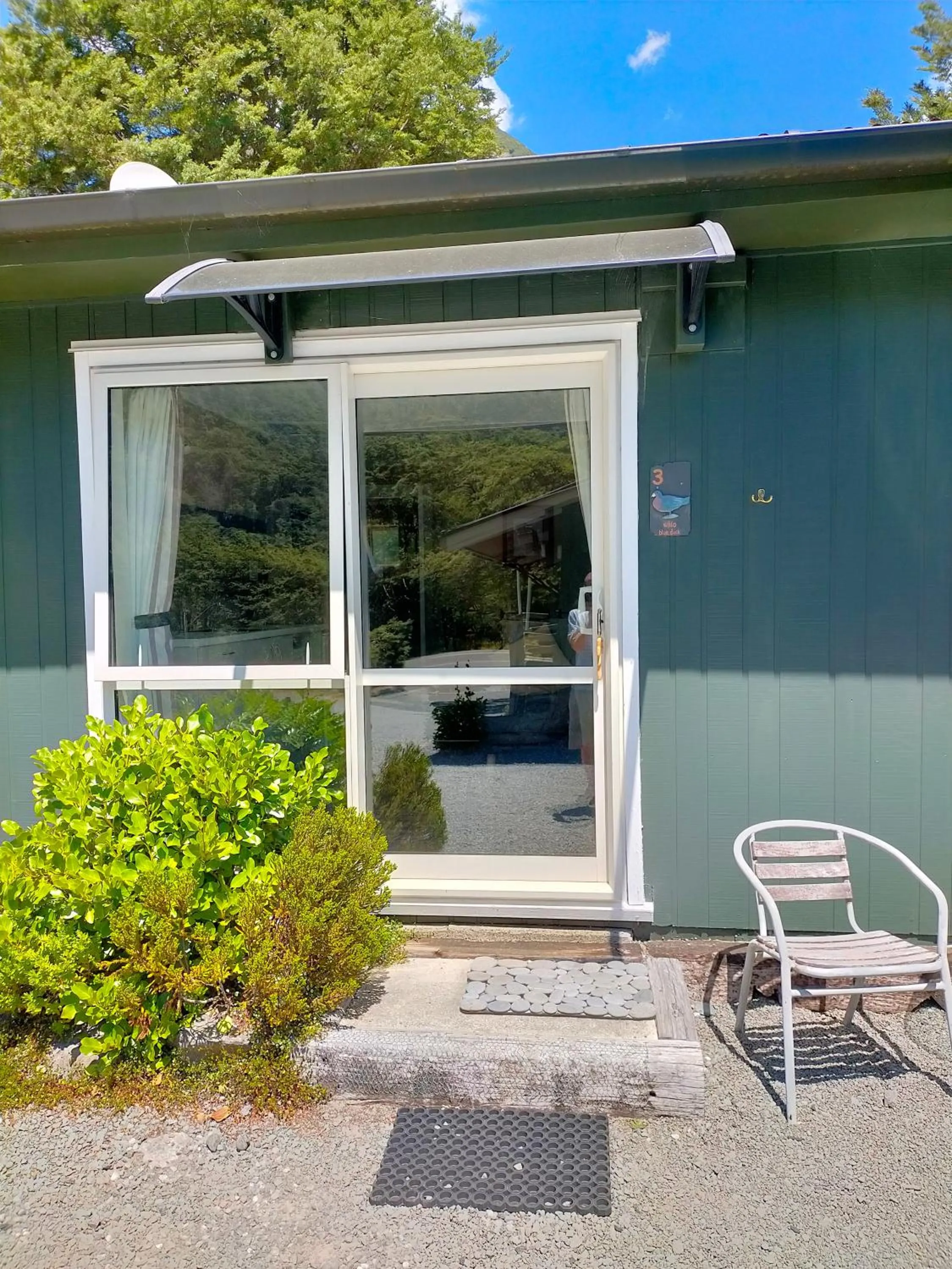 Facade/entrance in Arthur's Pass Alpine Motel