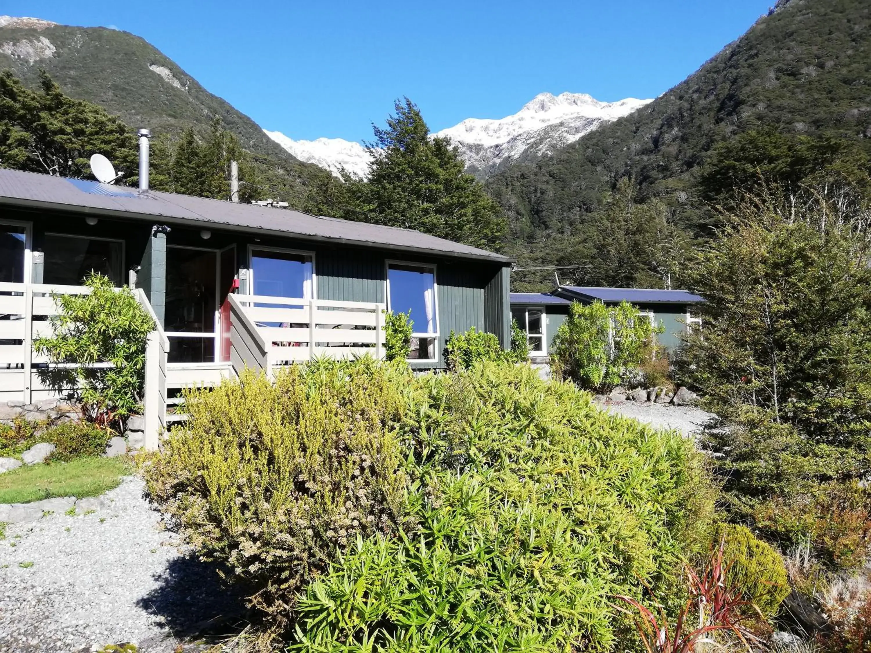 Property building in Arthur's Pass Alpine Motel Property building in Arthur's Pass Alpine Motel