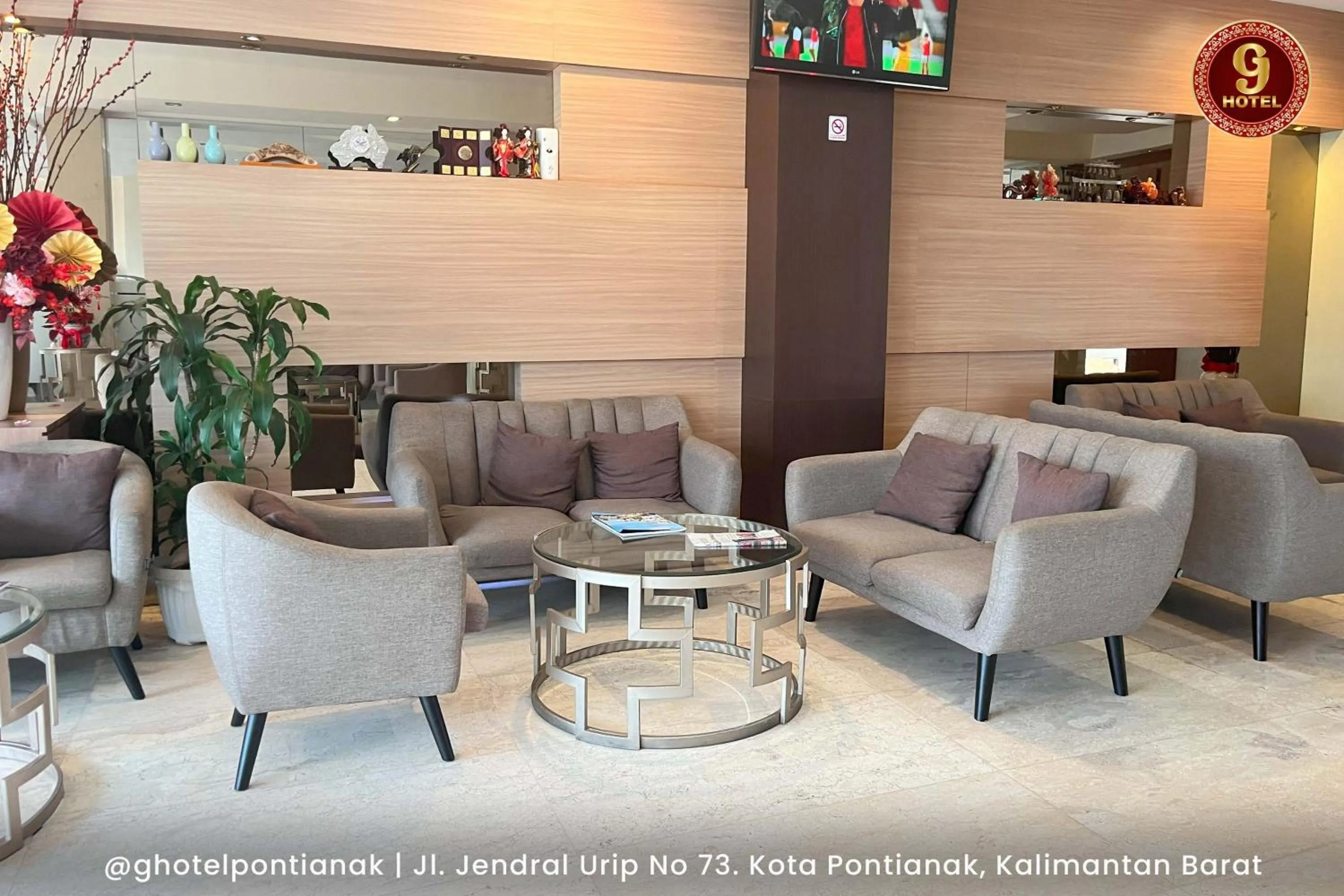 Lobby or reception in G-Hotel Pontianak