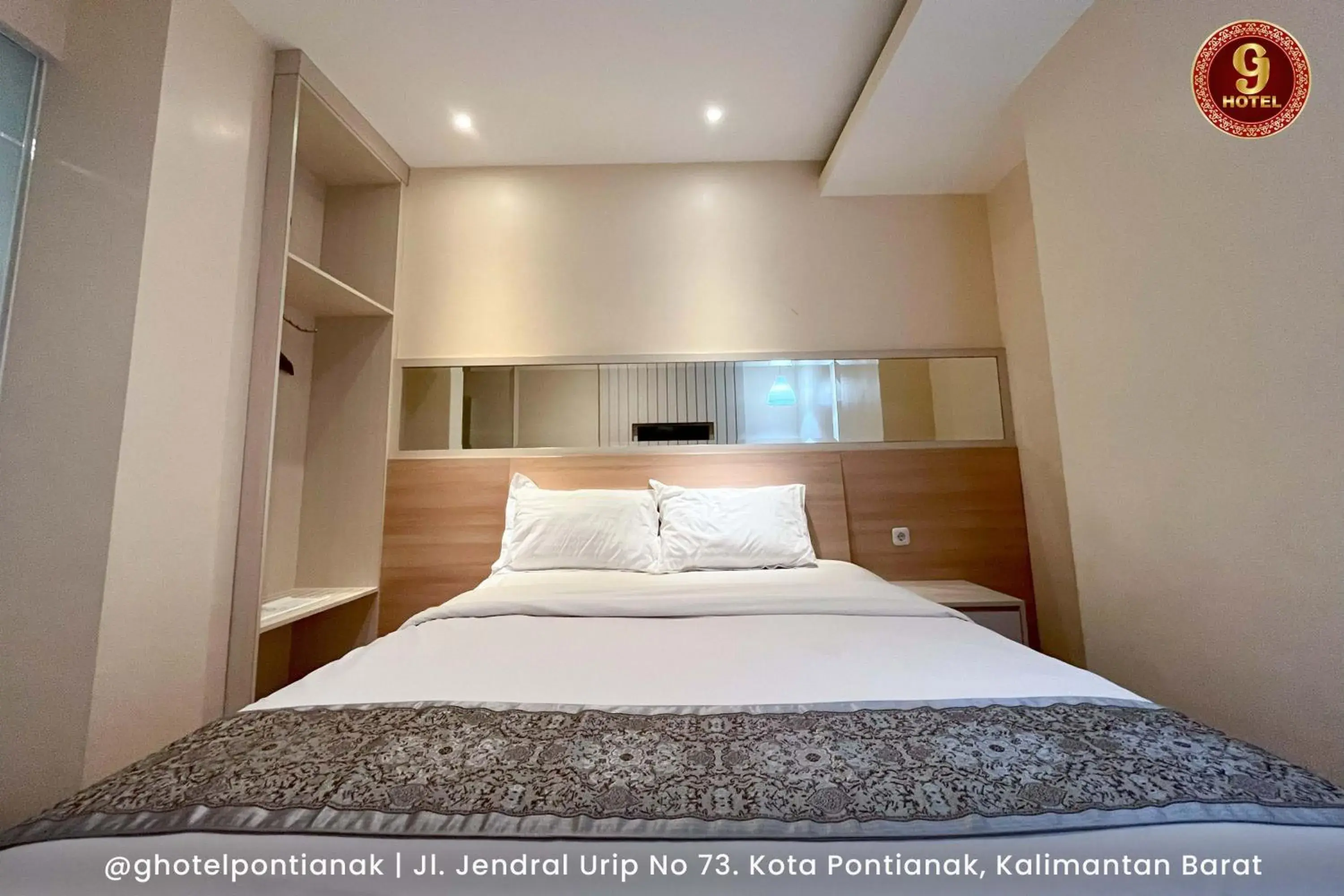 Bed in G-Hotel Pontianak Bed in G-Hotel Pontianak