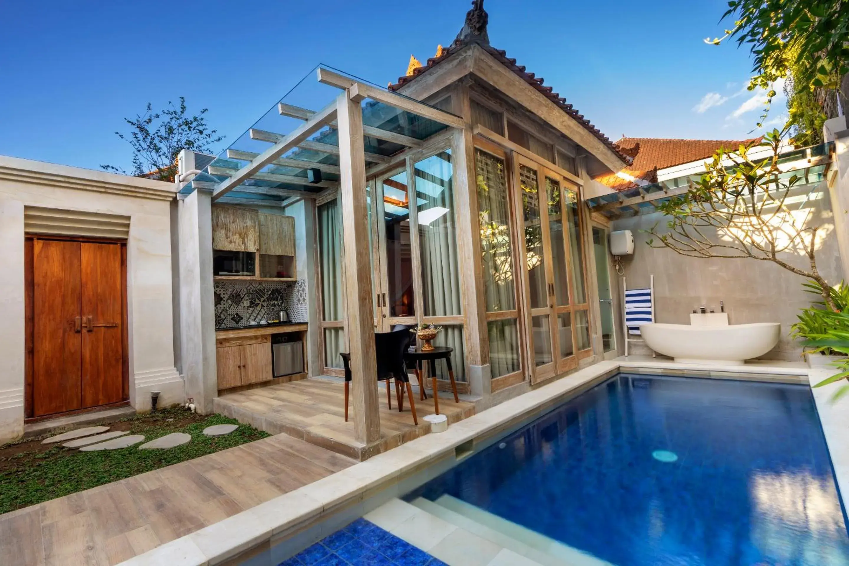 Property building in 18 Suite Villa Loft at Kuta Property building in 18 Suite Villa Loft at Kuta