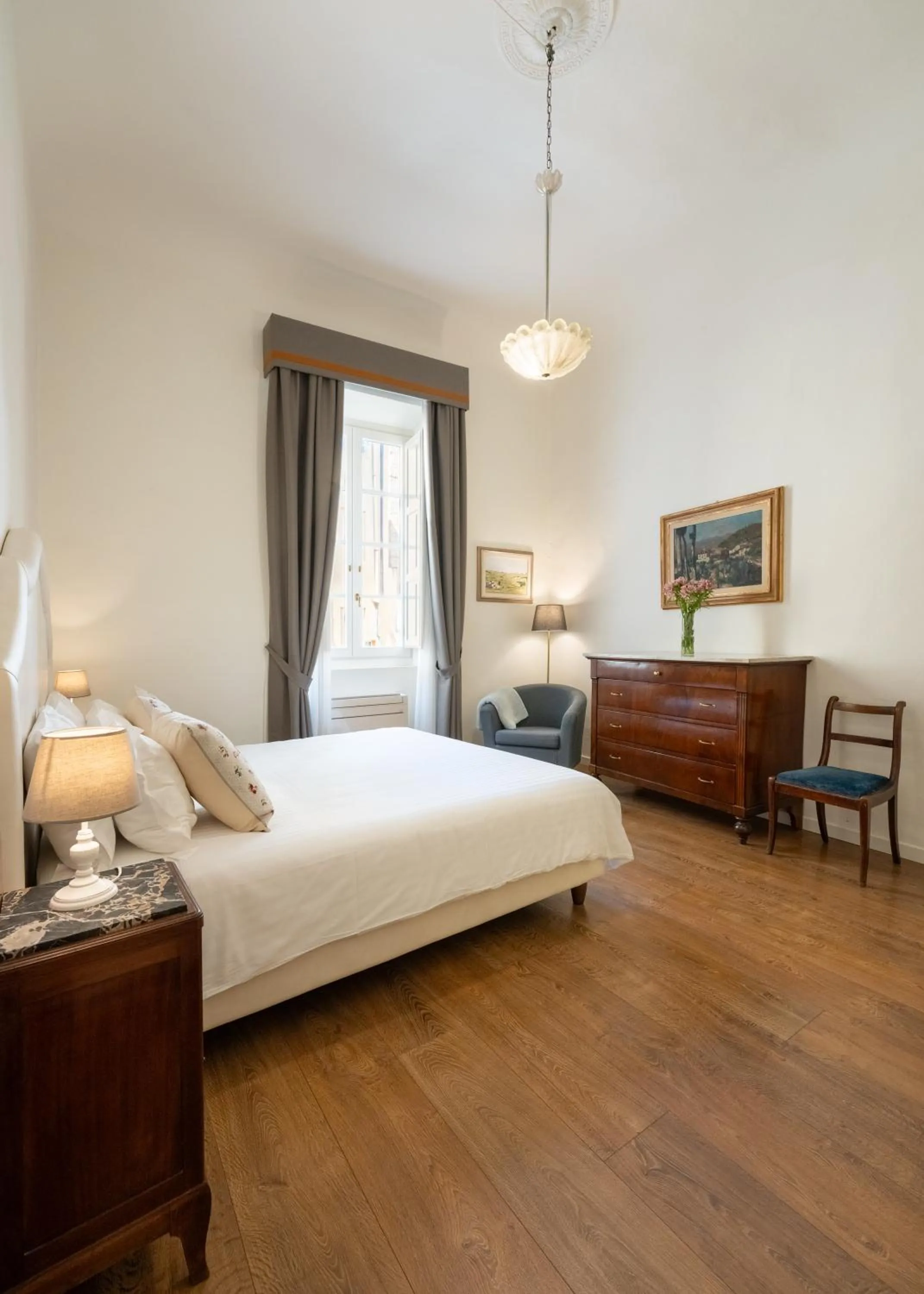 View (from property/room), Bed in Palazzo D'Ambra Residenza d'Epoca