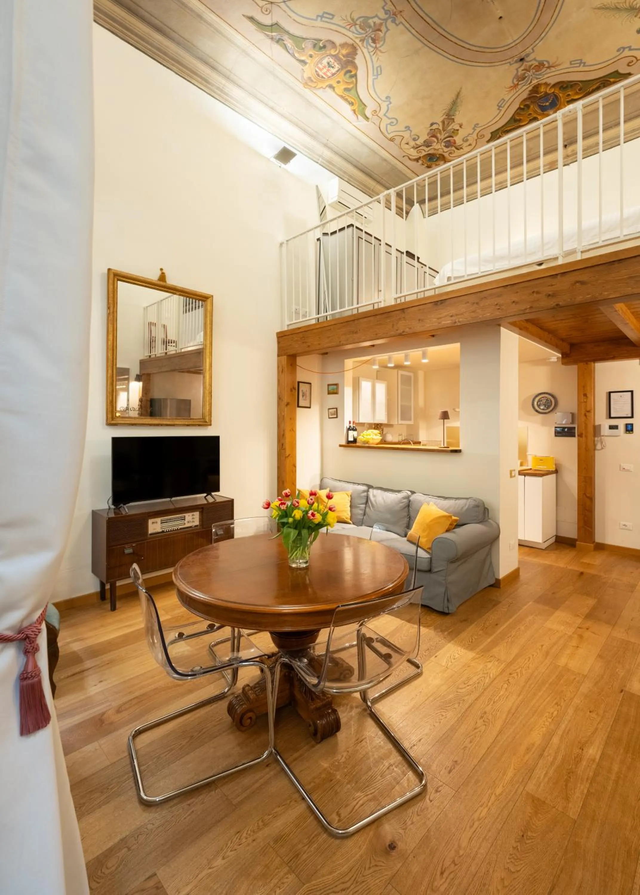 TV and multimedia in Palazzo D'Ambra Residenza d'Epoca