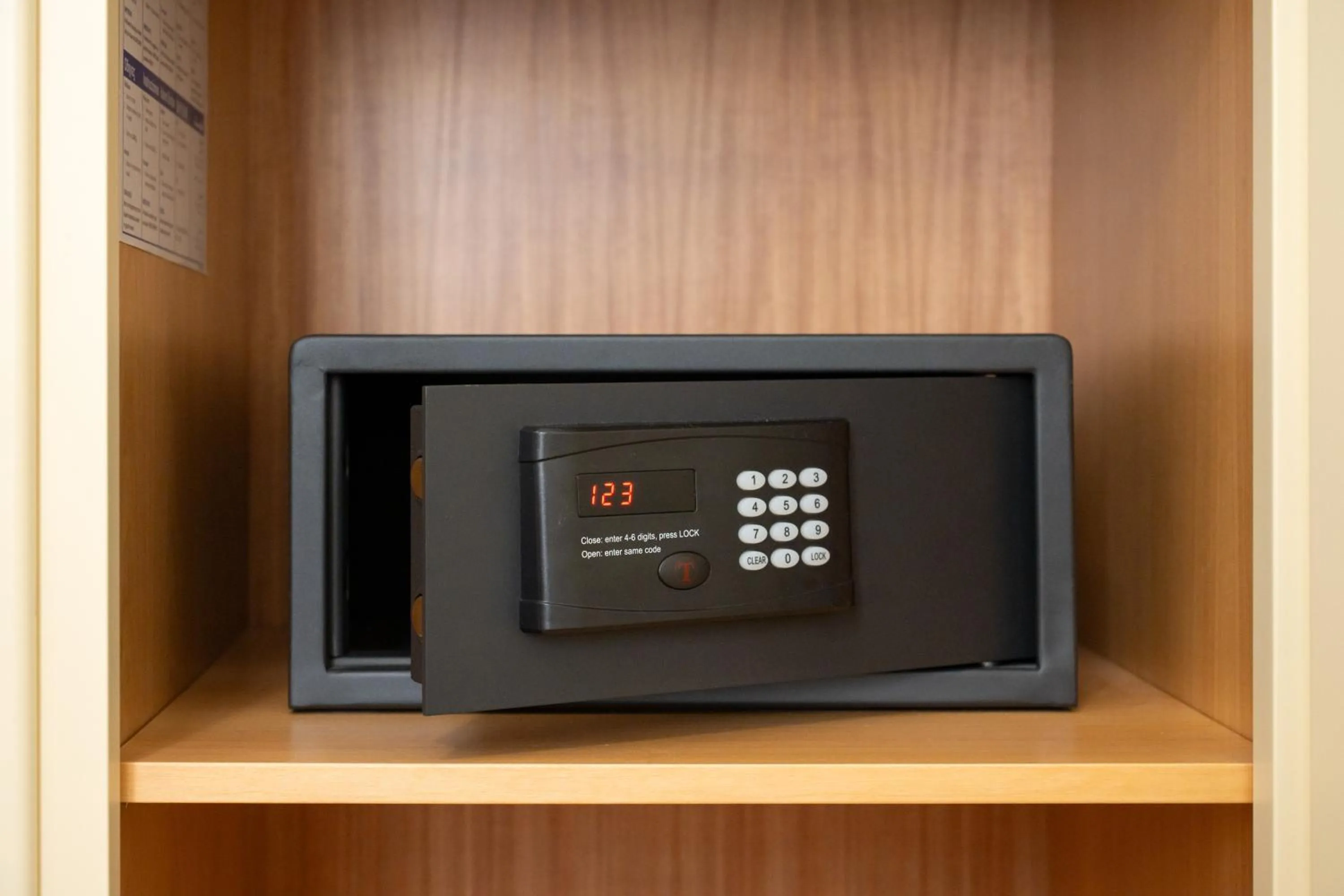 safe in Palazzo D'Ambra Residenza d'Epoca