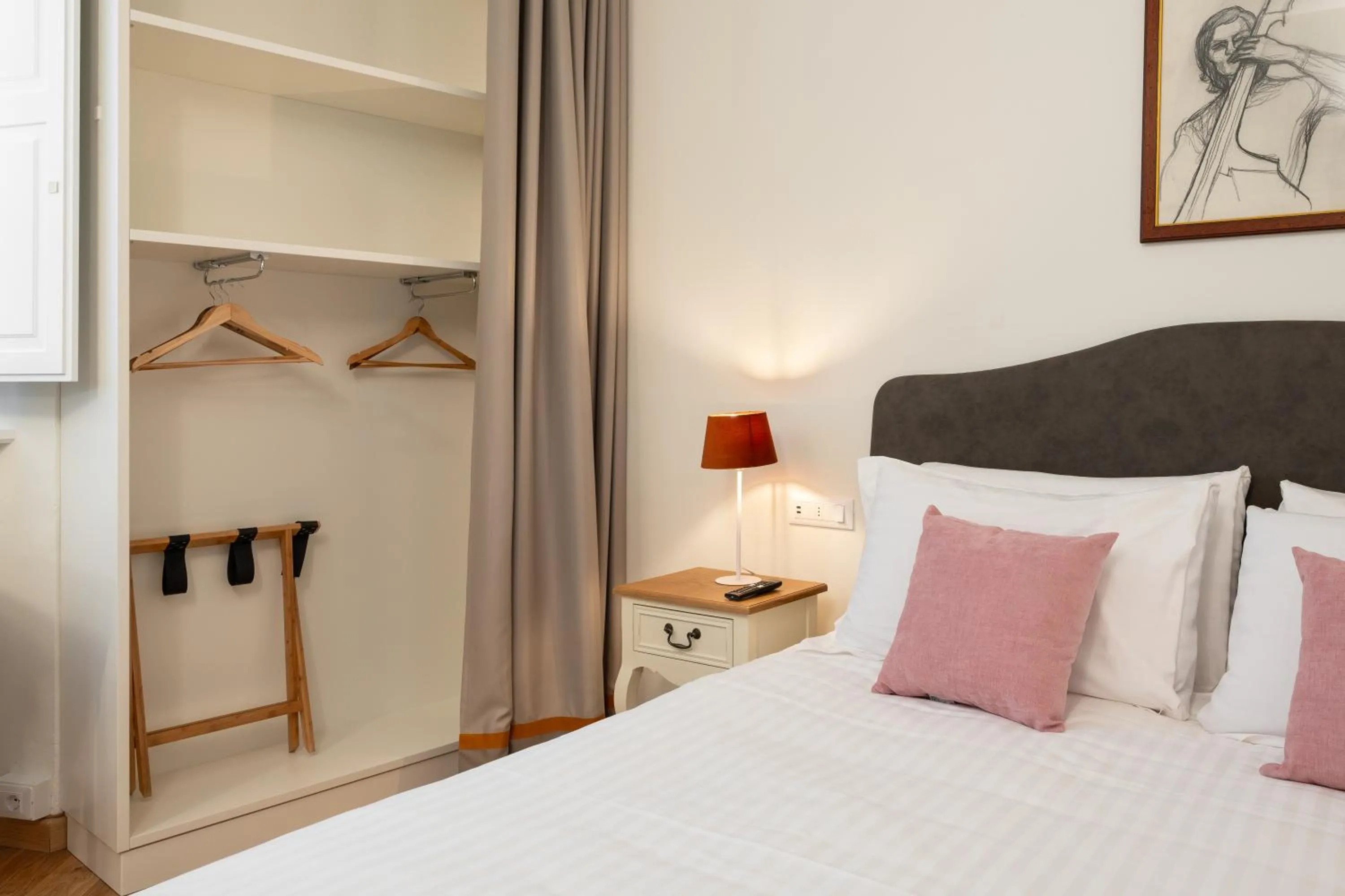 Bed in Palazzo D'Ambra Residenza d'Epoca