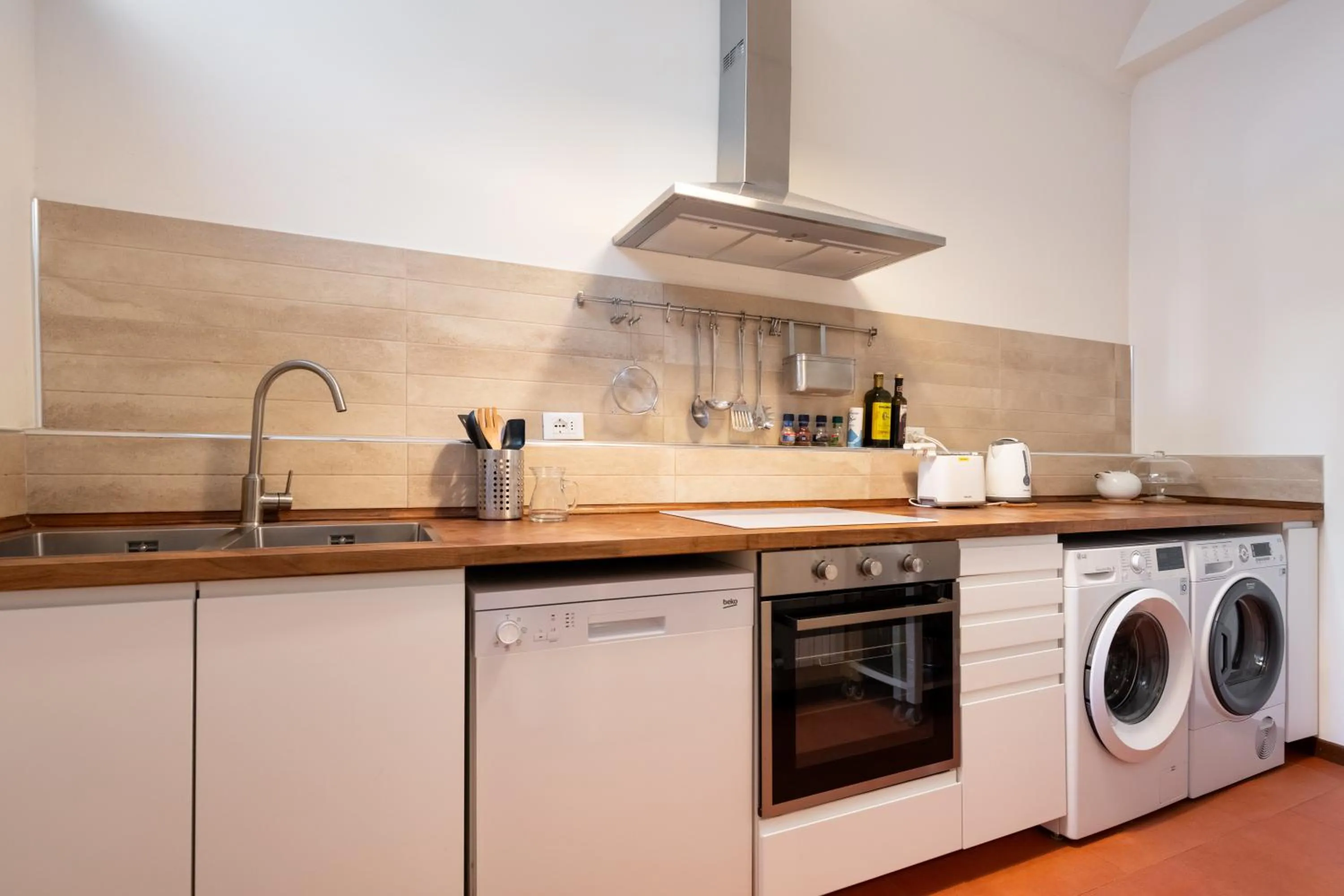 Kitchen or kitchenette in Palazzo D'Ambra Residenza d'Epoca