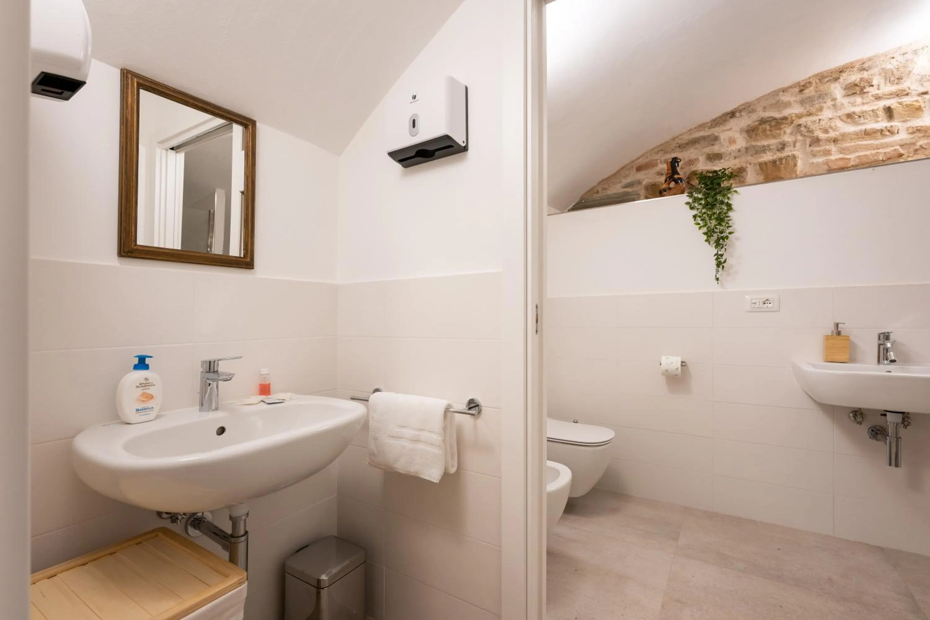 Shower in Palazzo D'Ambra Residenza d'Epoca