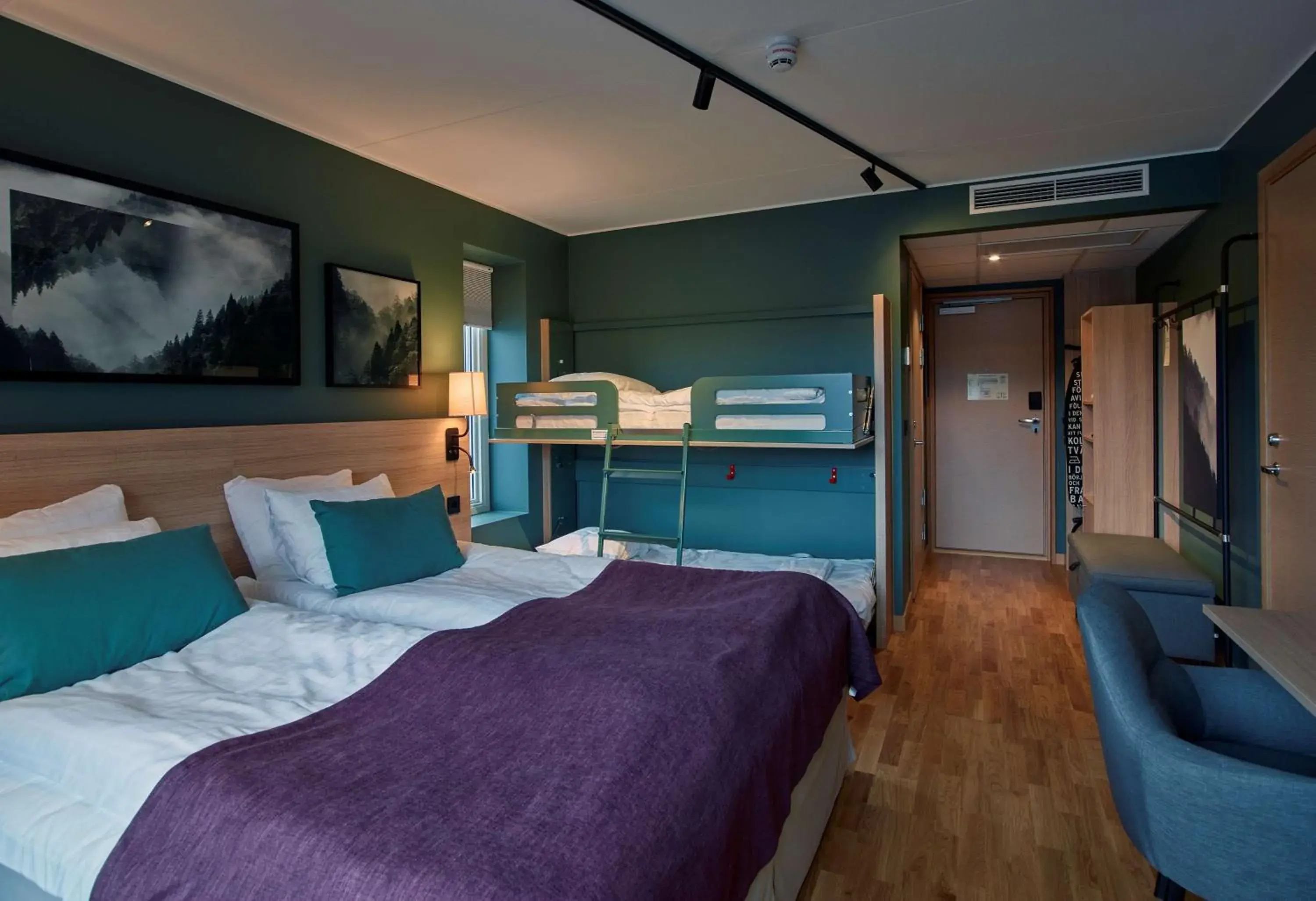 Bedroom, Bed in Scandic Örnsköldsvik Bedroom, Bed in Scandic Örnsköldsvik