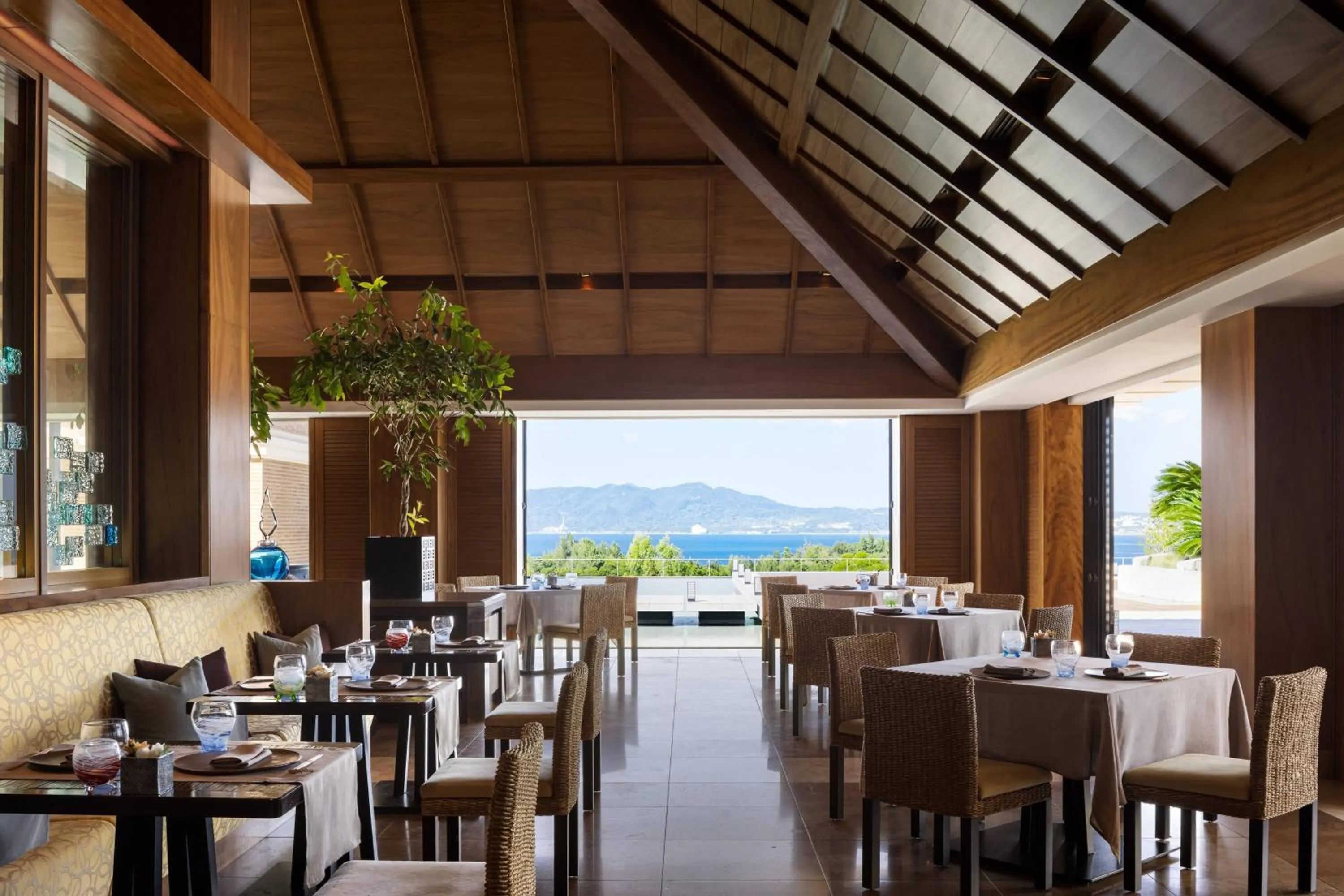 Restaurant/places to eat in The Ritz-Carlton Okinawa