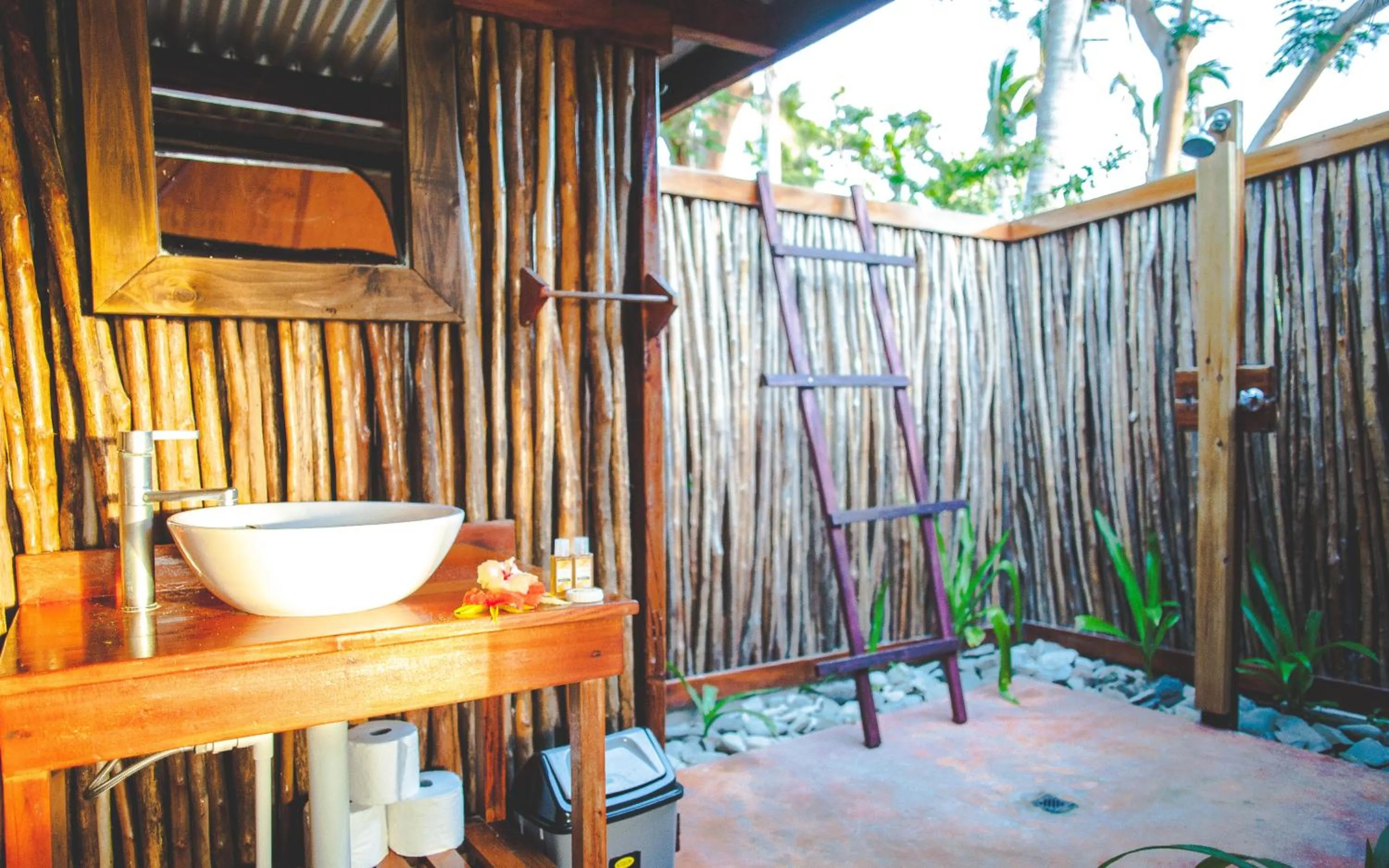 Bathroom in Barefoot Manta Island Resort