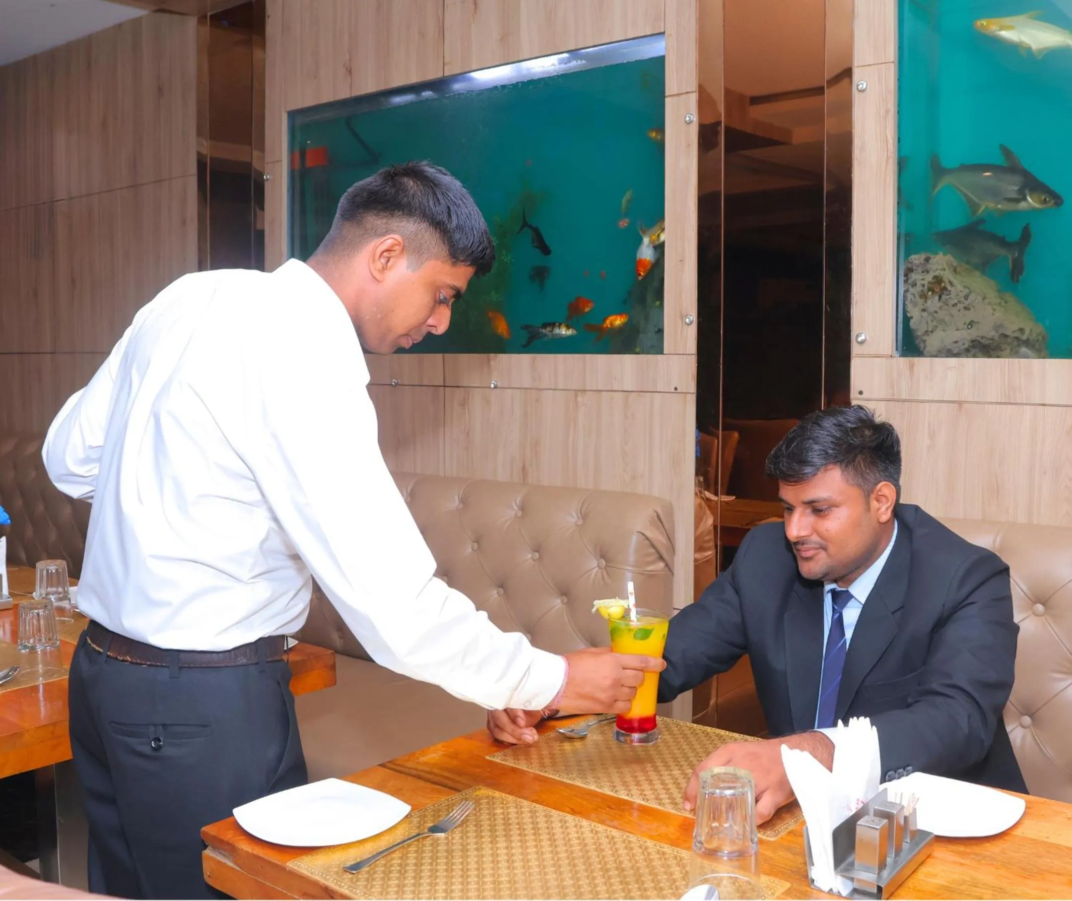 Hotel Shri Radha Nikunj - Opposite Prem Mandir