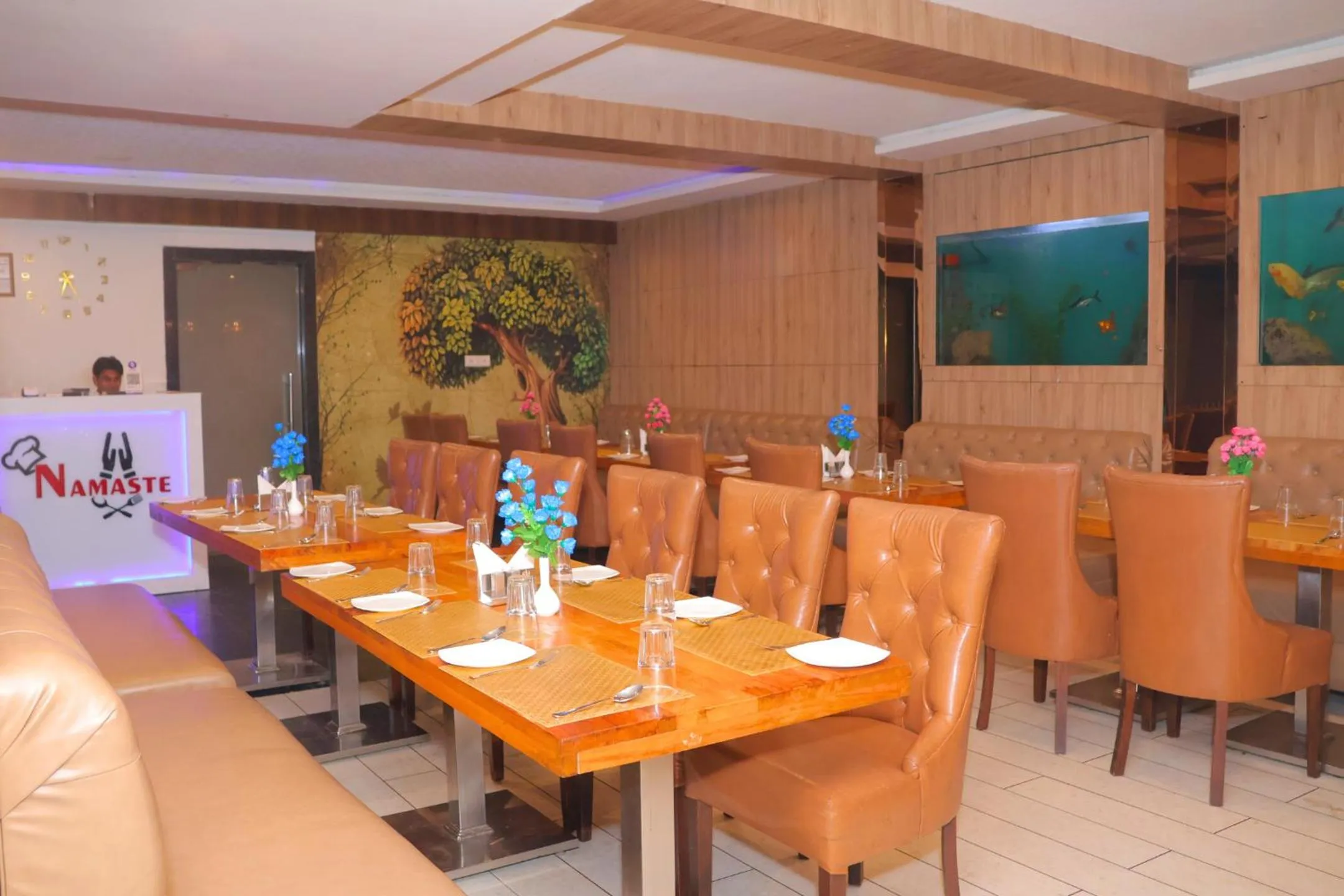 Hotel Shri Radha Nikunj - Opposite Prem Mandir