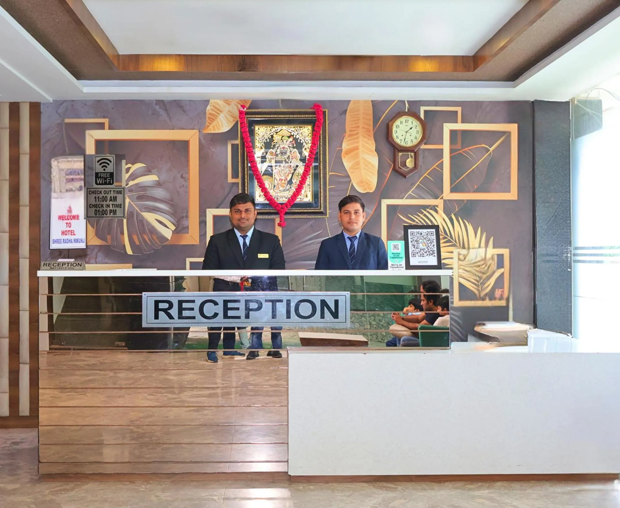 Hotel Shri Radha Nikunj - Opposite Prem Mandir