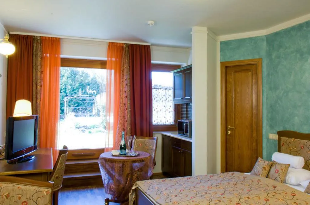 Photo of the whole room, Bed in Amira Boutique Hotel Hévíz Wellness & Spa