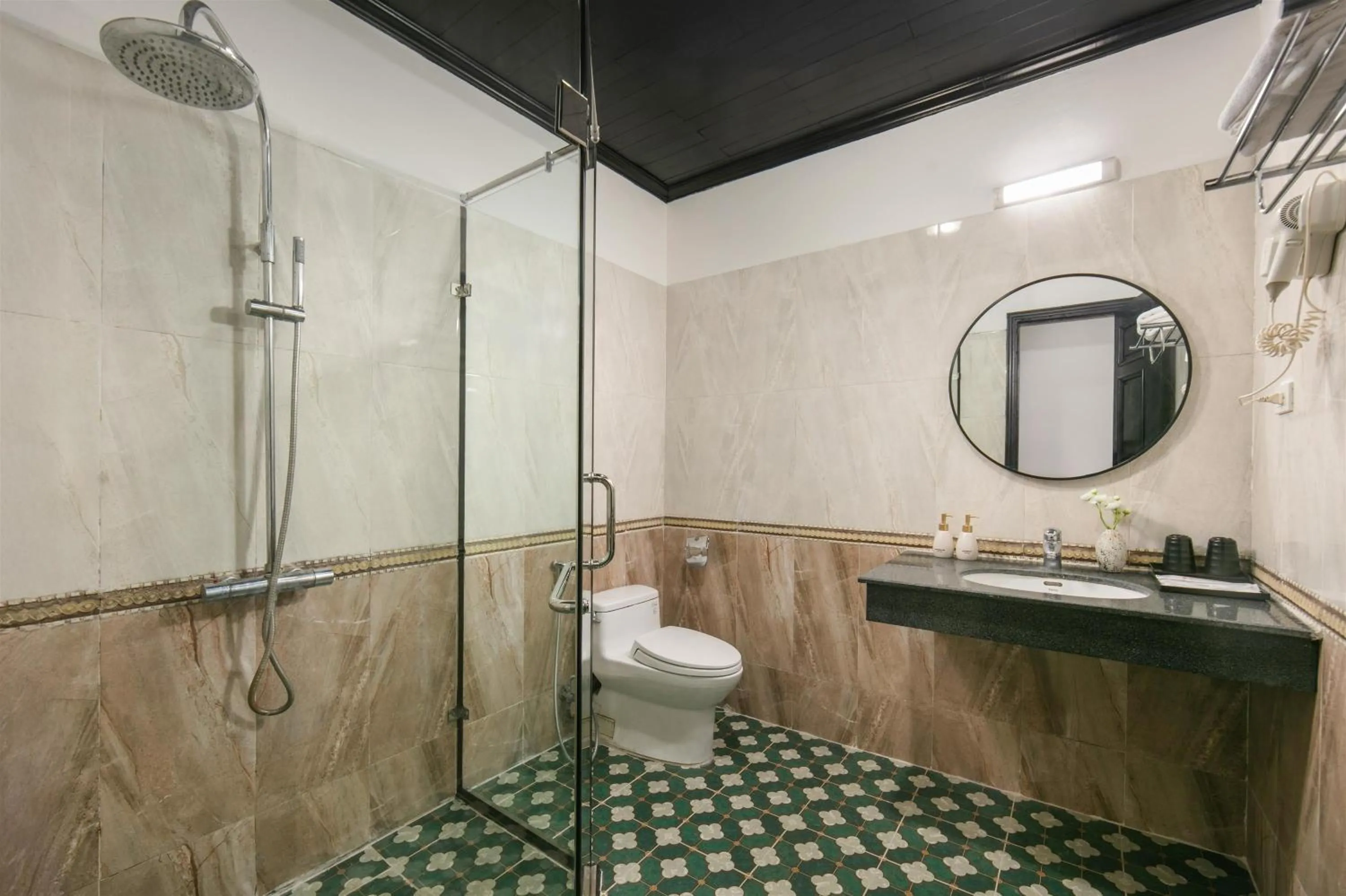 Bathroom in Old Quarter Charm Hotel