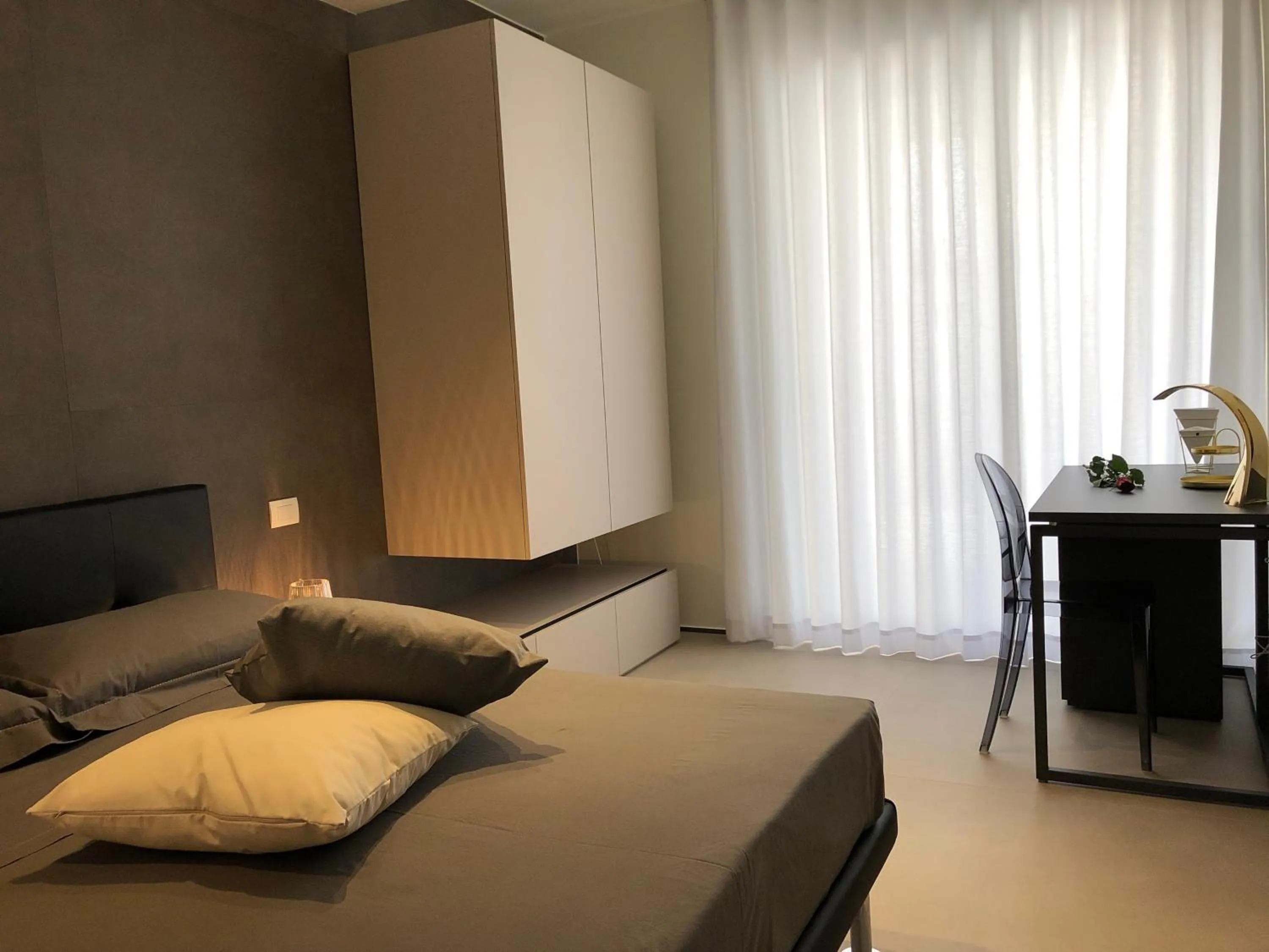 Bed in golden suites 50