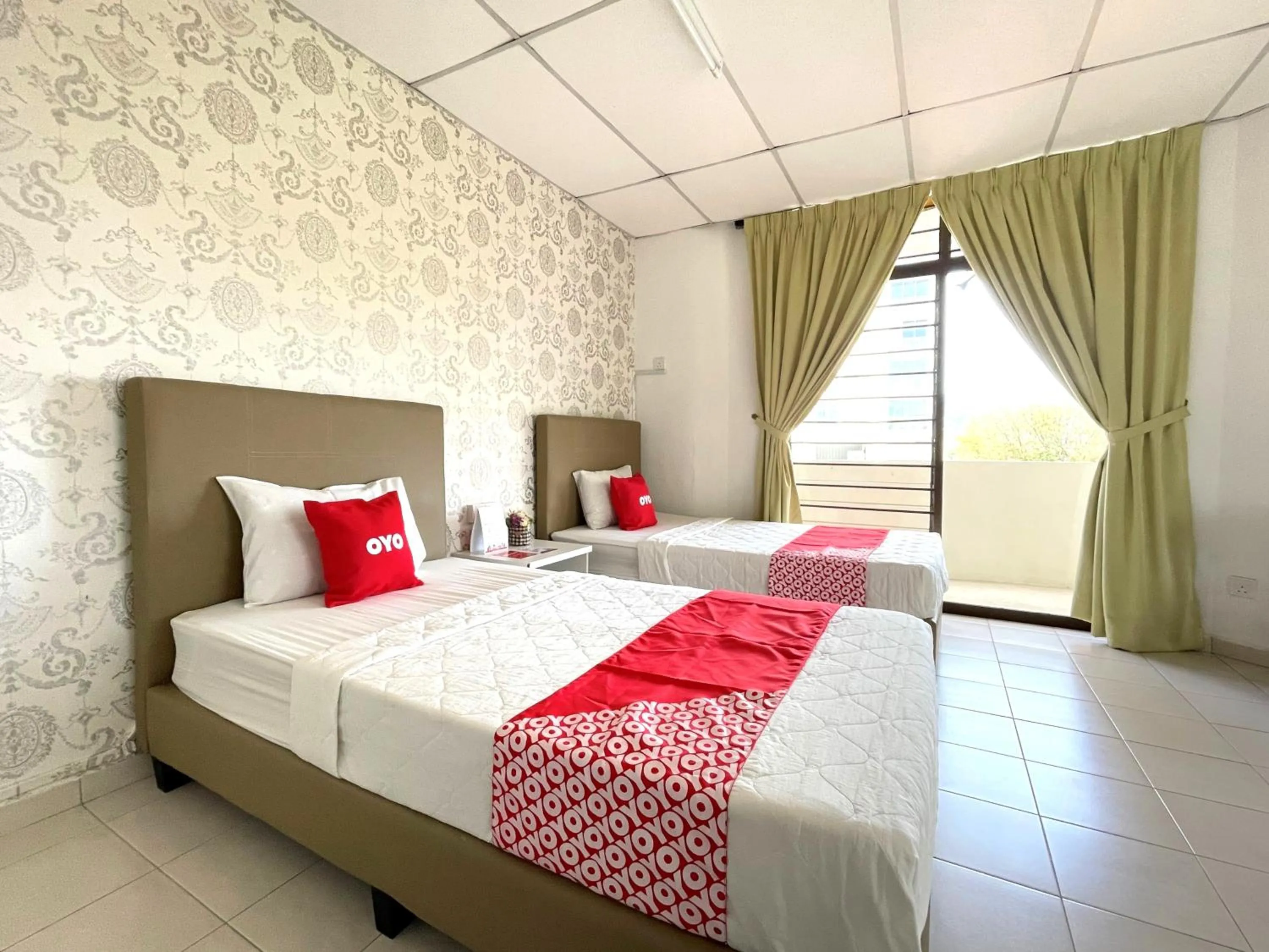 Bedroom, Bed in Hotel O Wg Guest House