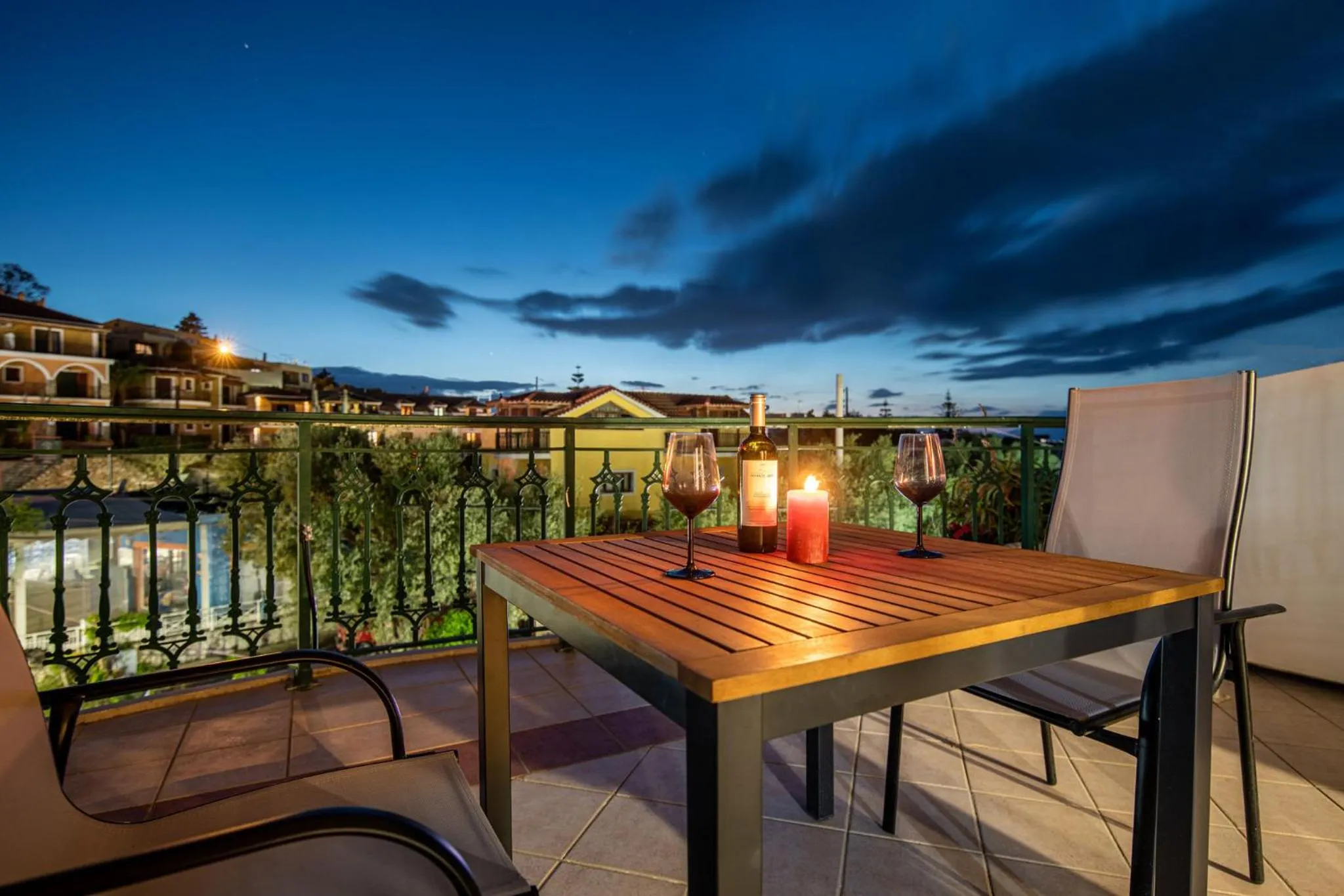 Night in Koukos Loft Apartments