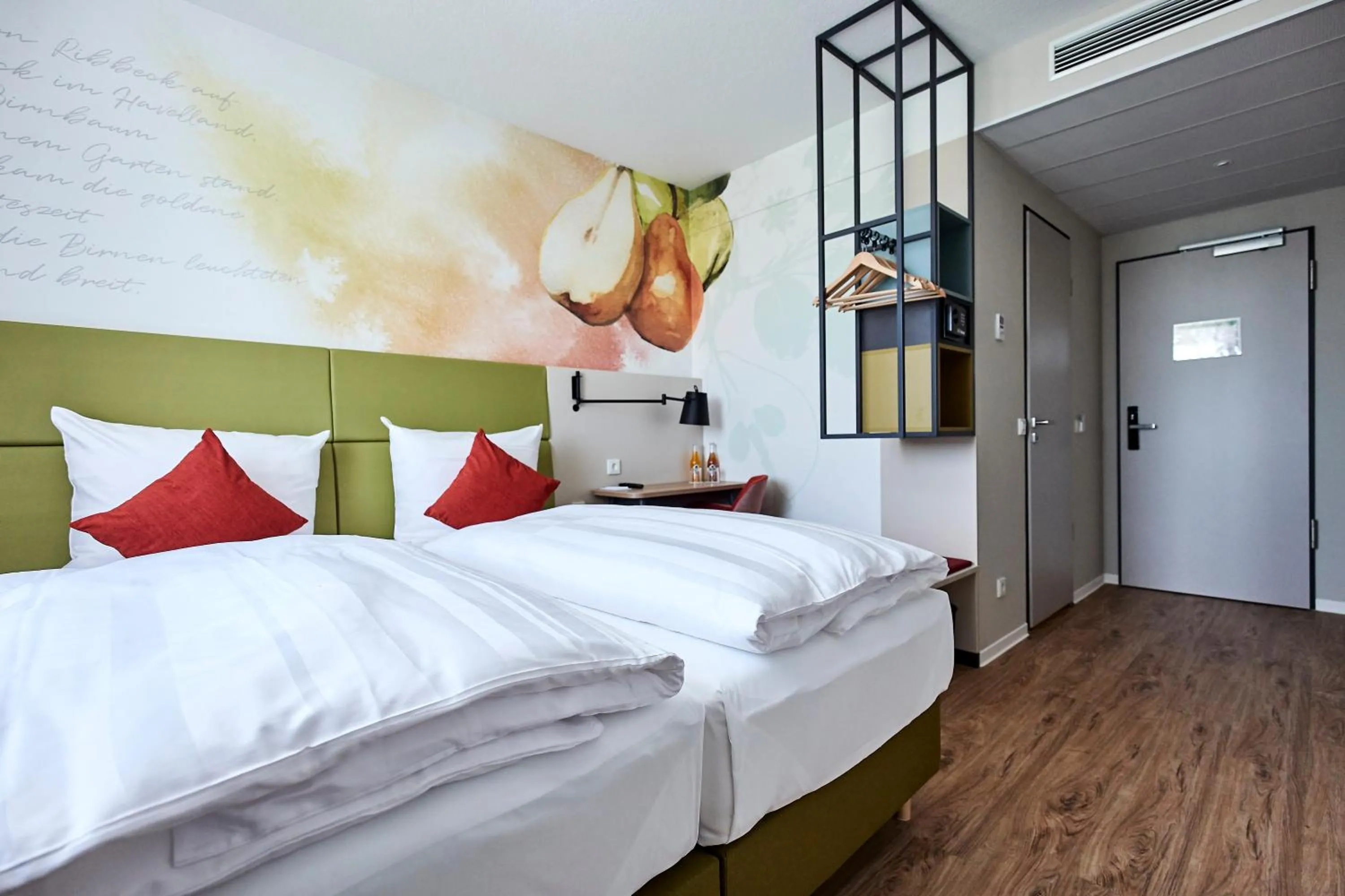 Photo of the whole room, Bed in Best Western Hotel Viernheim Mannheim