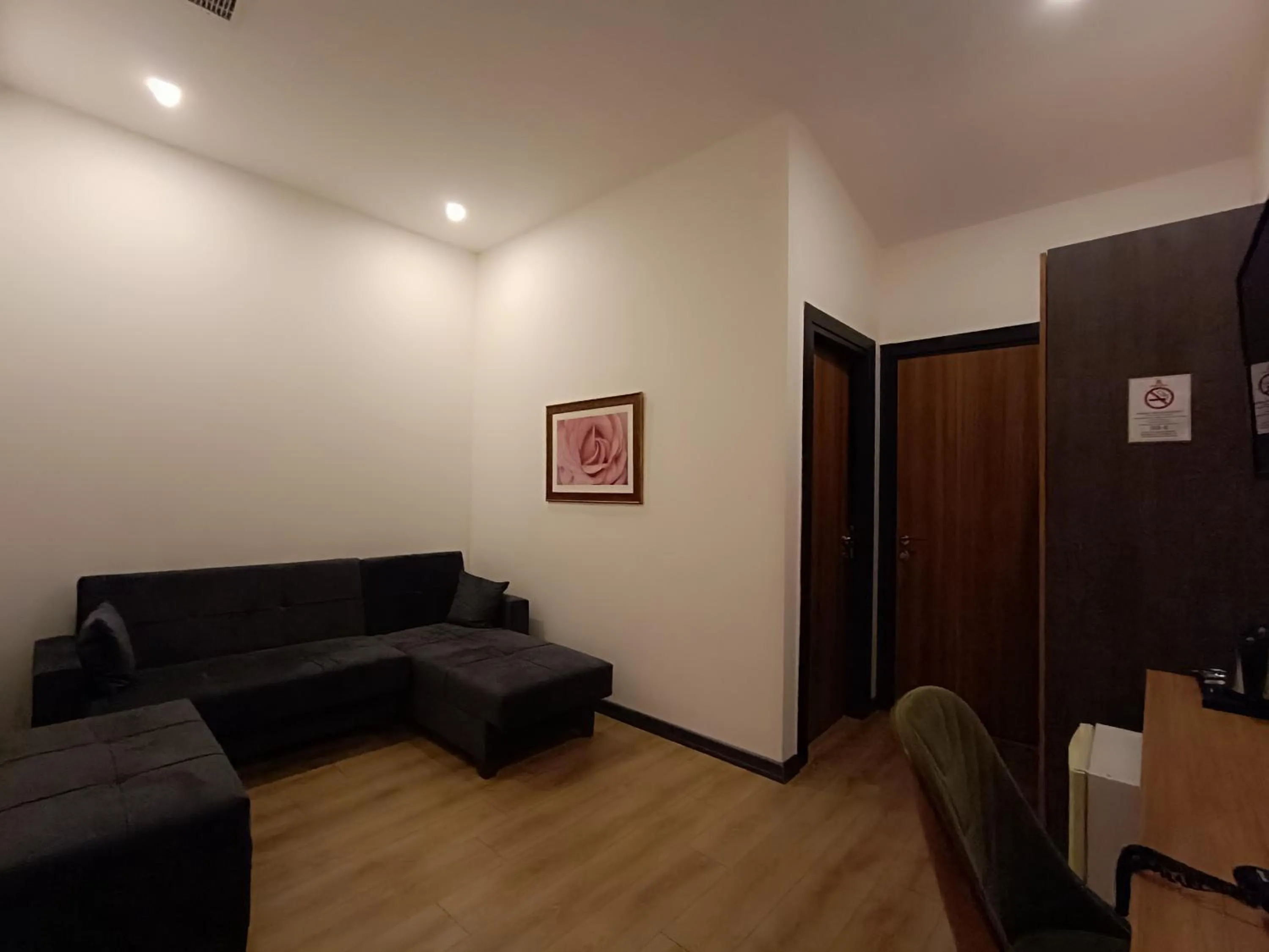 TV and multimedia in Fora Inn Lara