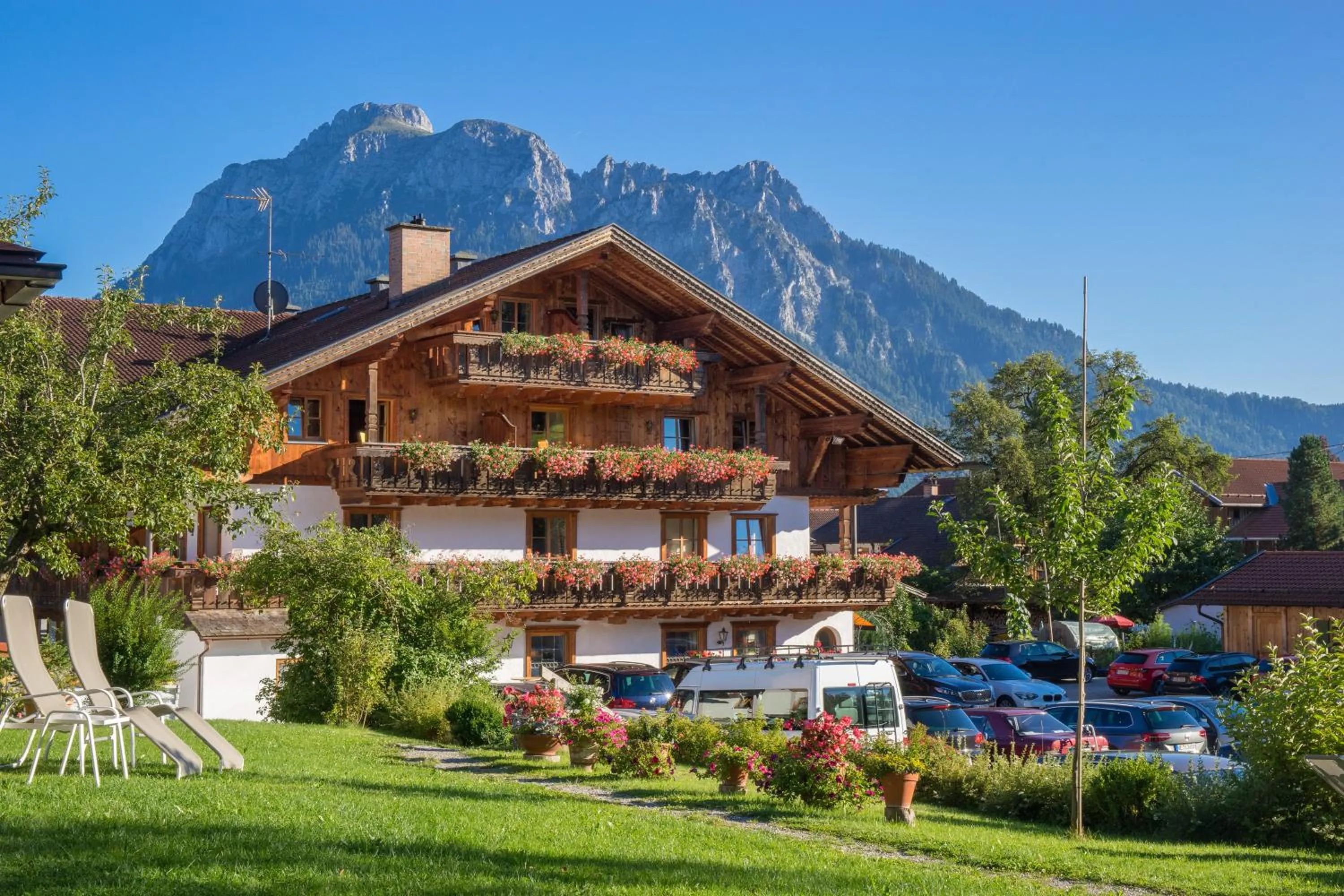 Property building in Hotel Helmer