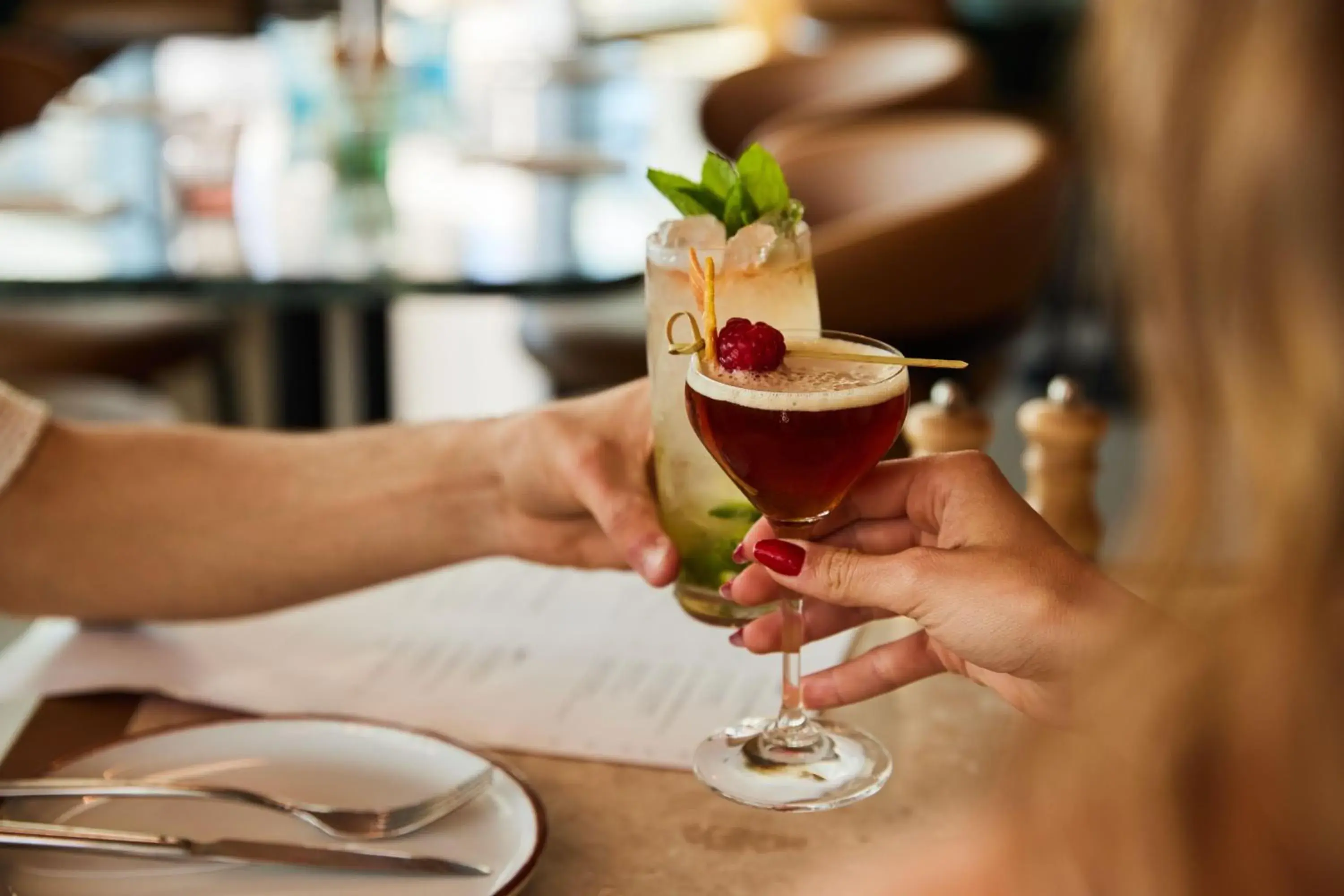 Lounge or bar in The Social Hub Berlin Alexanderplatz Lounge or bar in The Social Hub Berlin Alexanderplatz