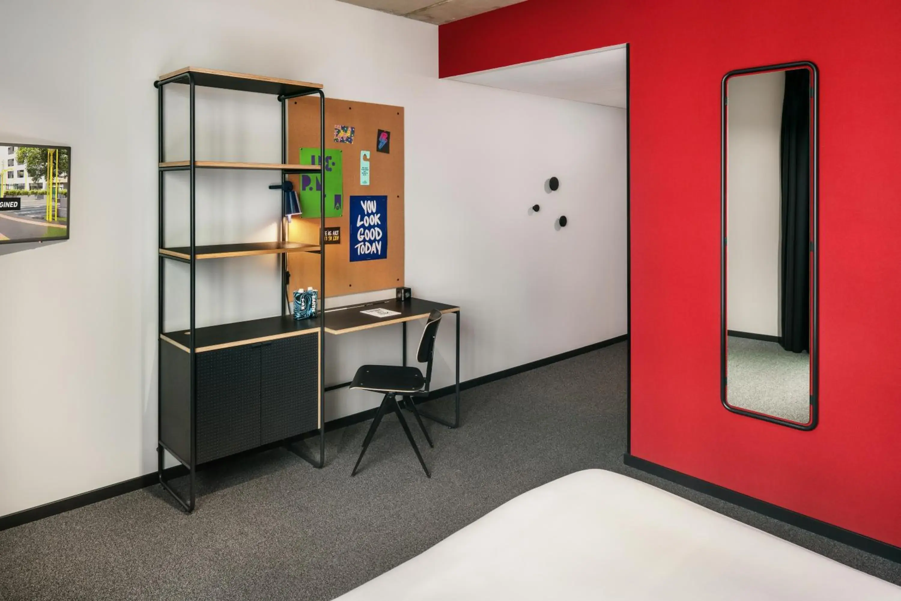 Photo of the whole room, Bed in The Social Hub Berlin Alexanderplatz Photo of the whole room, Bed in The Social Hub Berlin Alexanderplatz