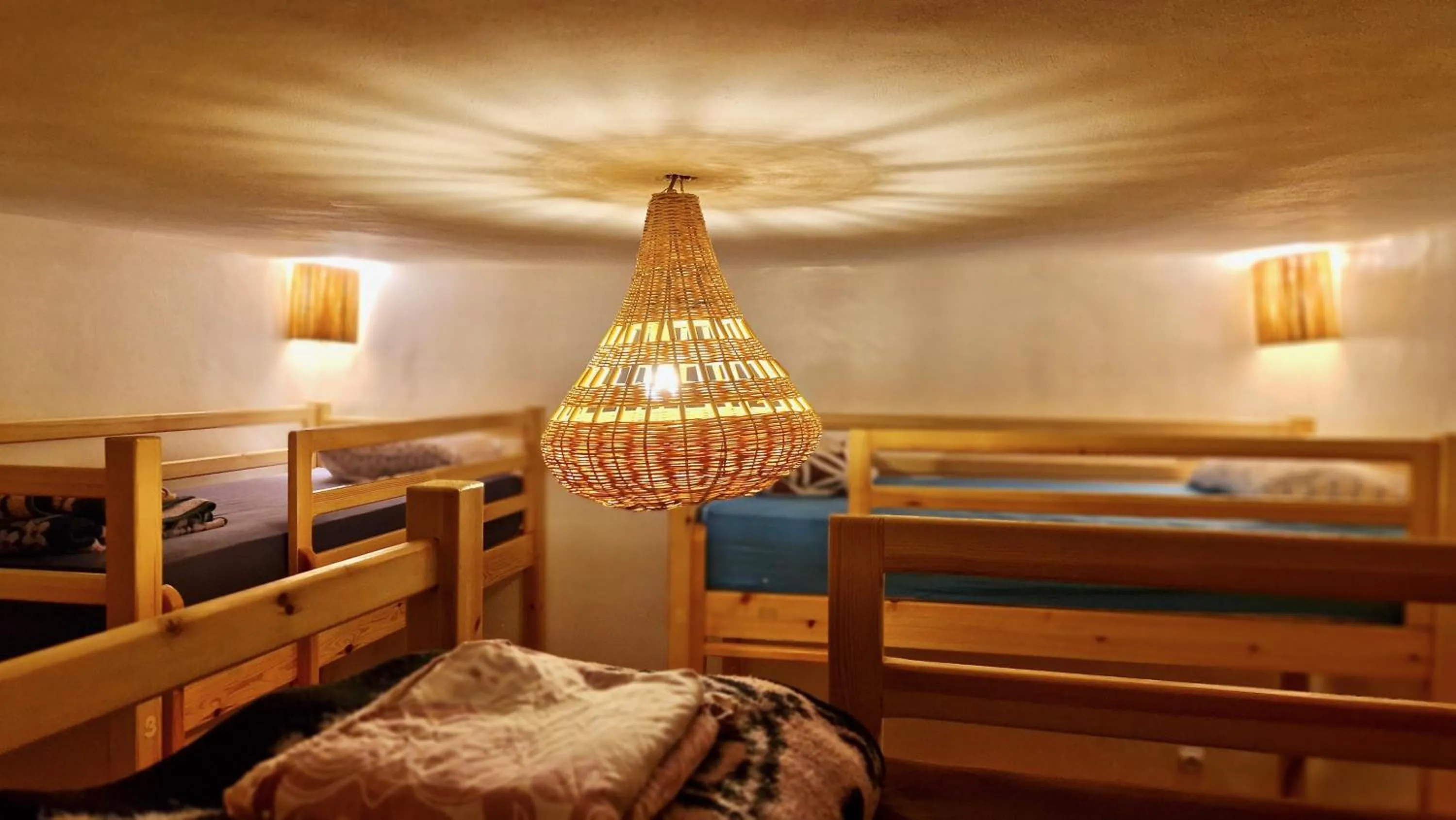 bunk bed, Bed in Kekai Surf House