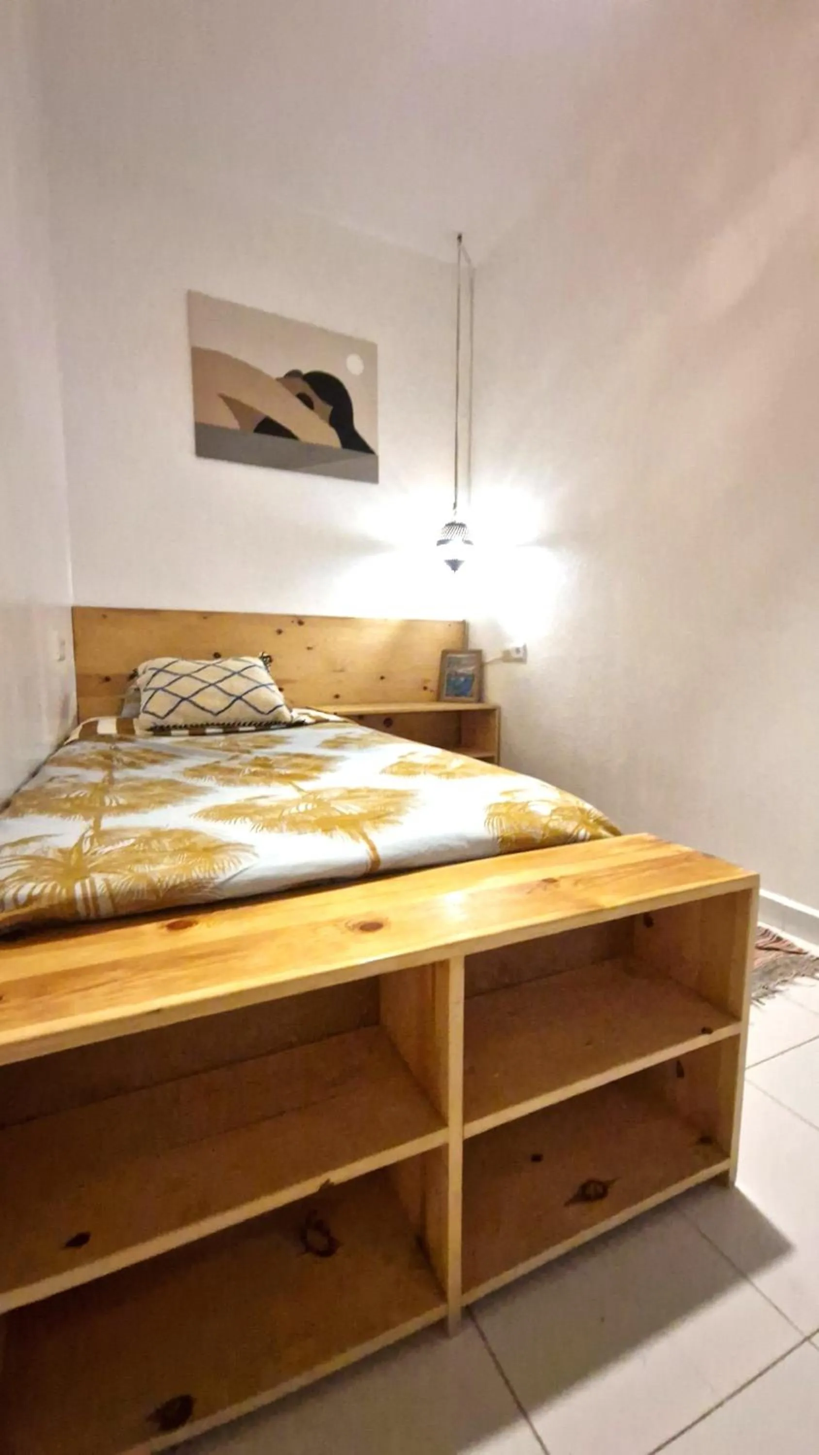 Bed in Kekai Surf House