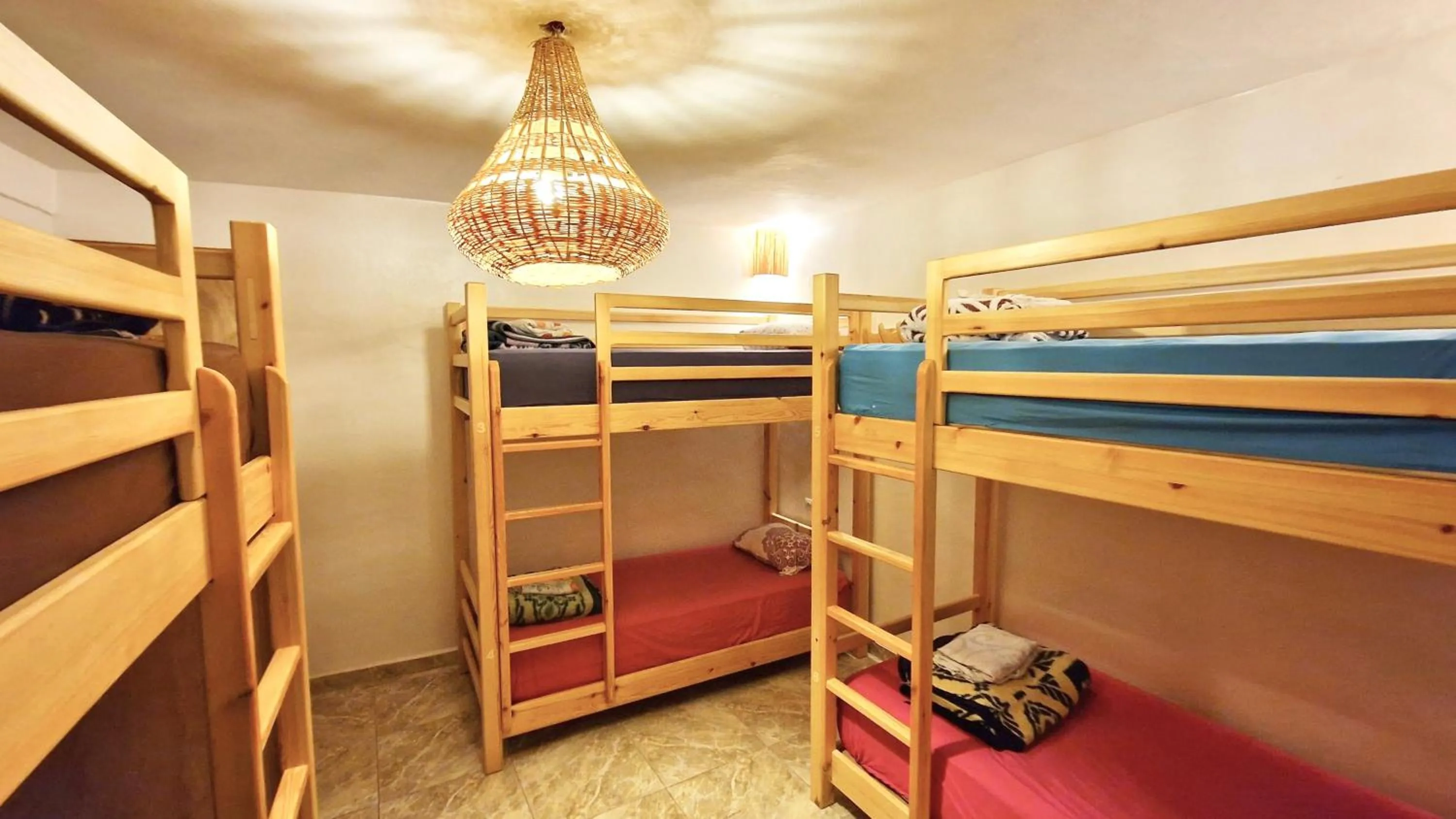 bunk bed, Bed in Kekai Surf House