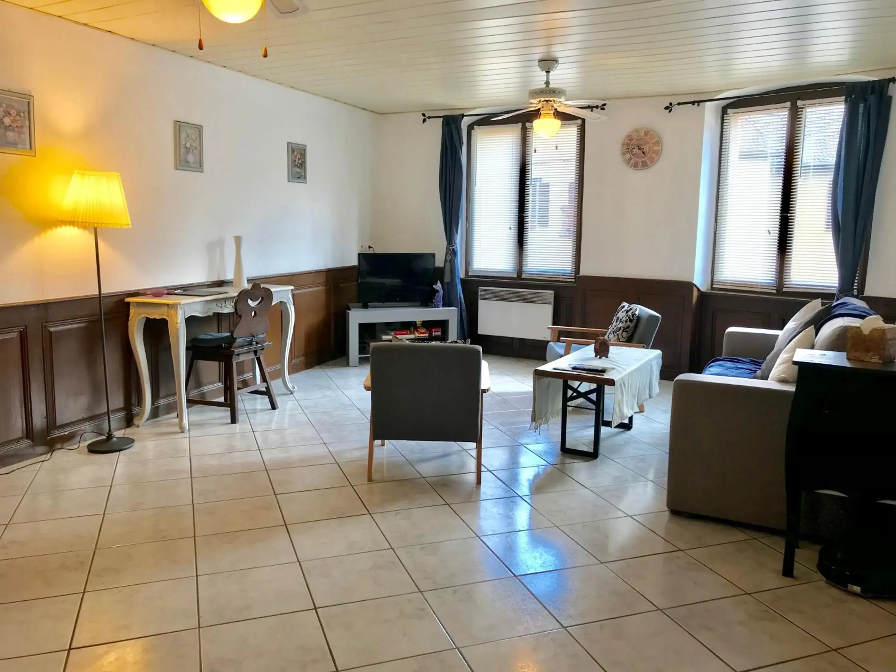 Living room in AUX DEUX CIGOGNES AMMERSCHWIHR Living room in AUX DEUX CIGOGNES AMMERSCHWIHR