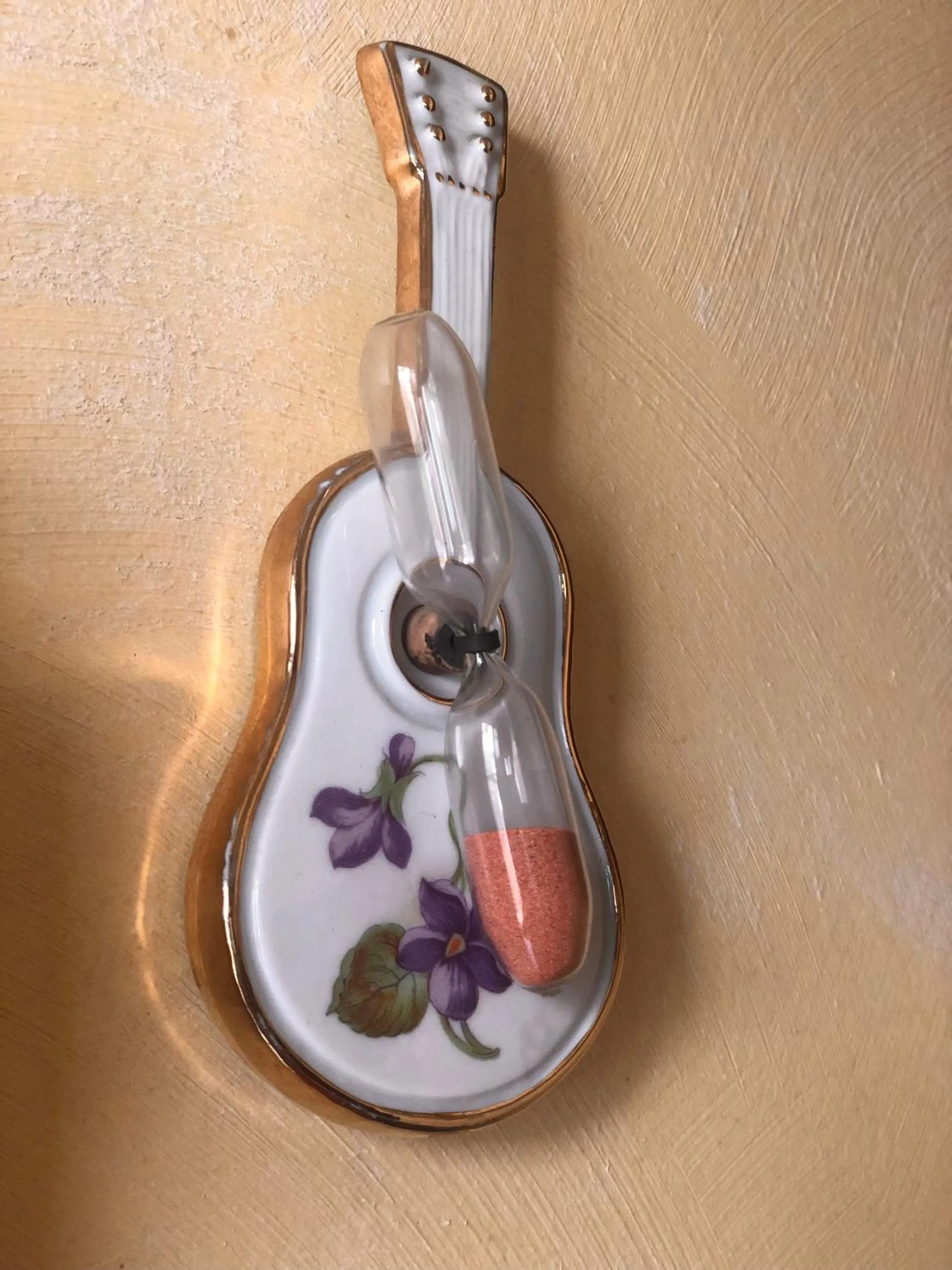 Decorative detail in AUX DEUX CIGOGNES AMMERSCHWIHR