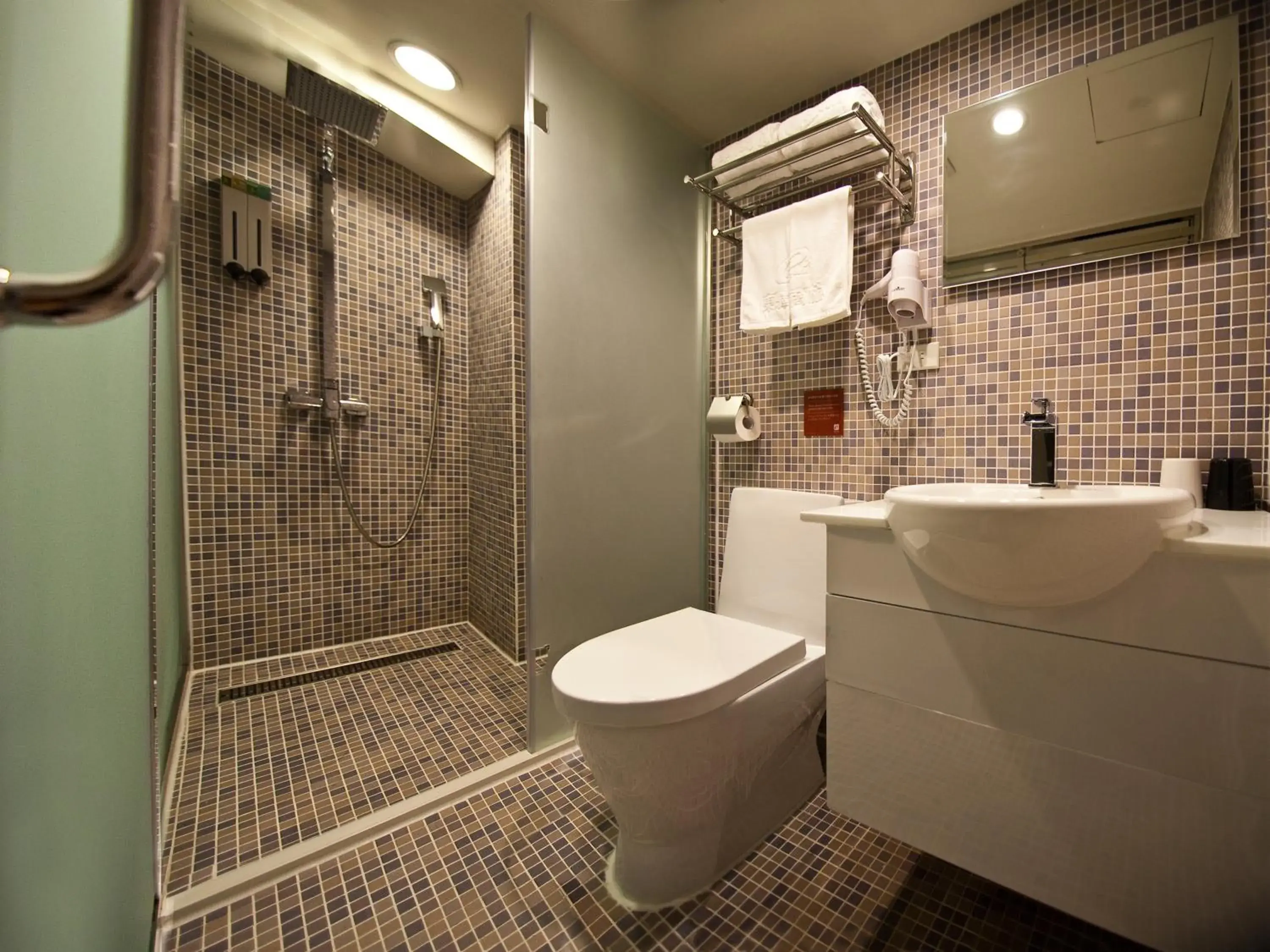 Bathroom in E-House Hotel