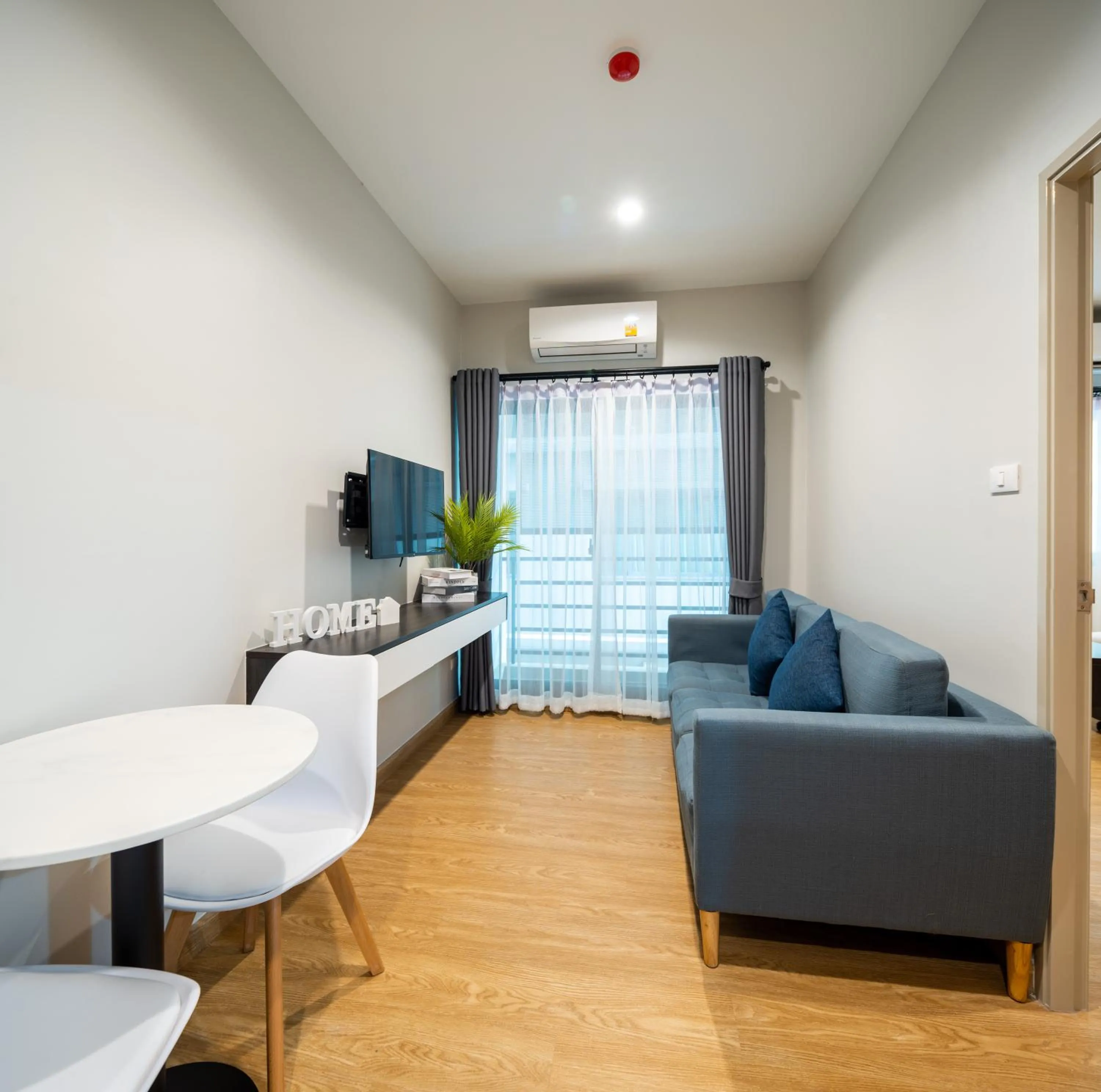 TV and multimedia in College Haus Rangnam