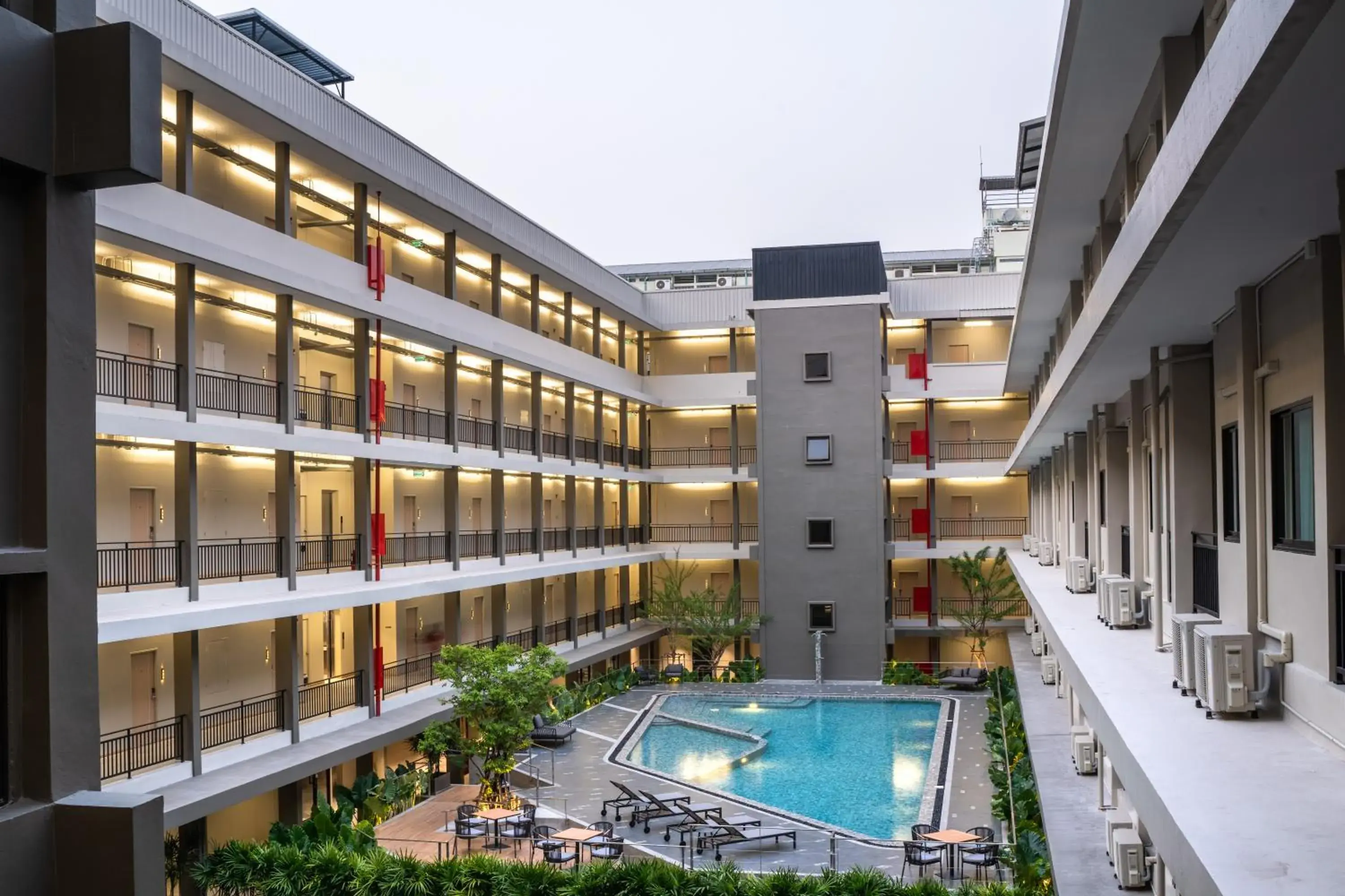 Property building in College Haus Rangnam Property building in College Haus Rangnam