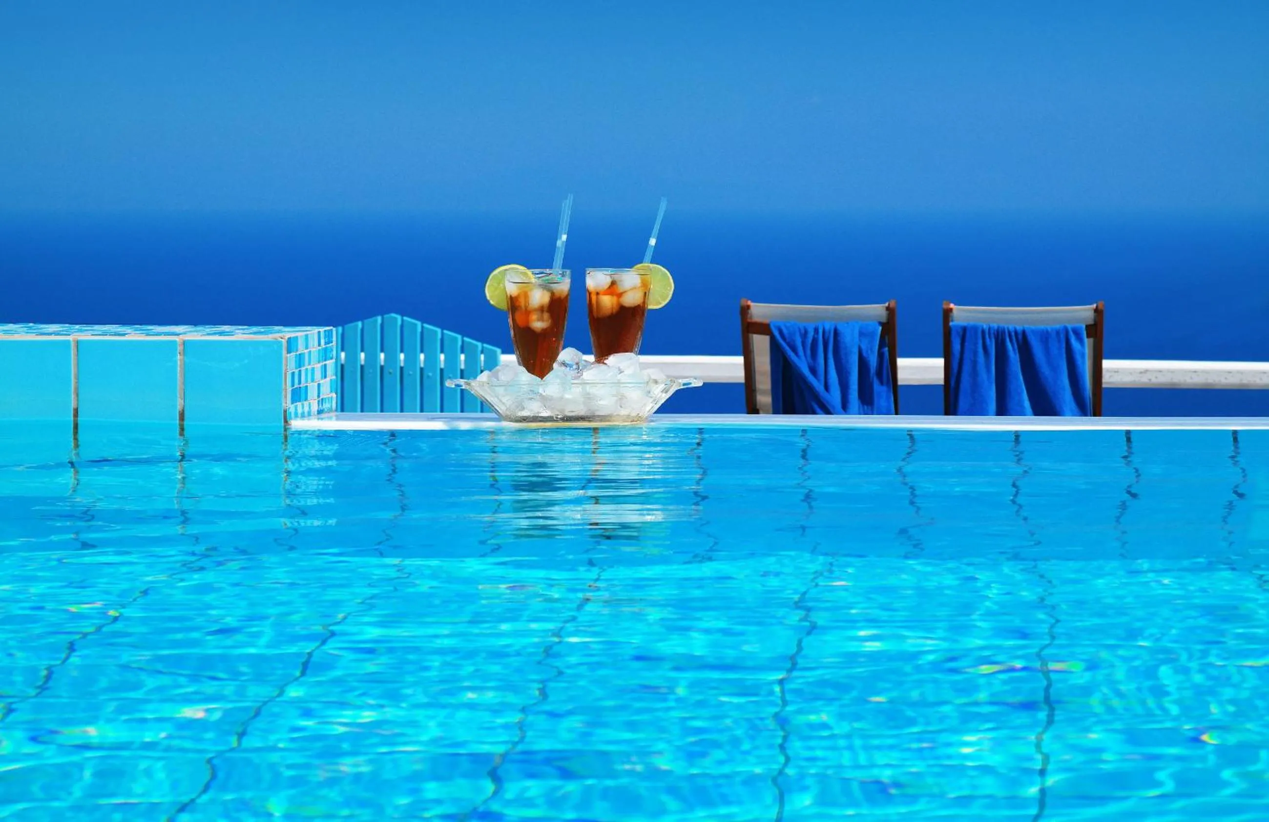 Non alcoholic drinks in Belvedere Apartments