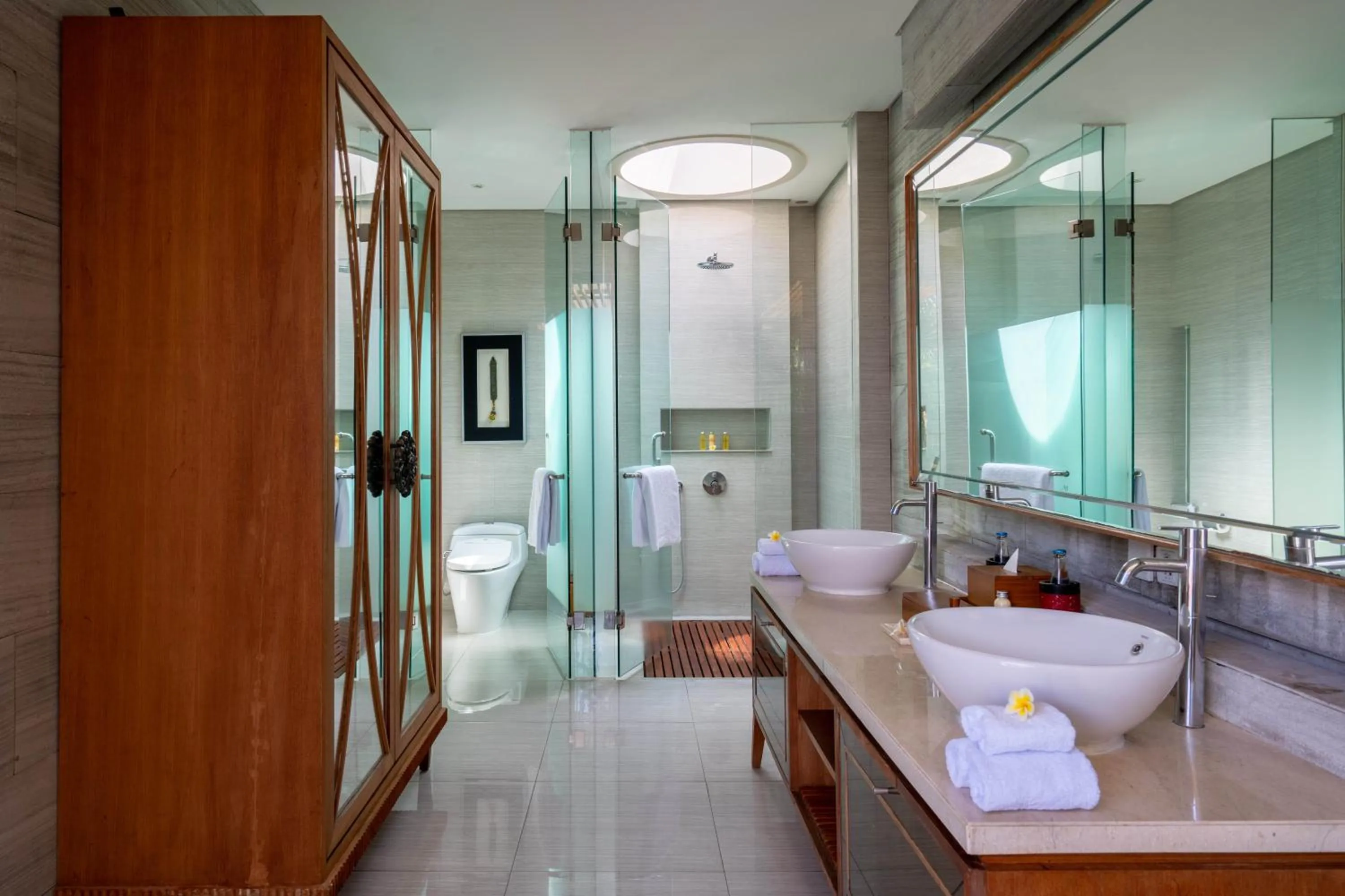 Bathroom in Berry Amour Romantic Villas