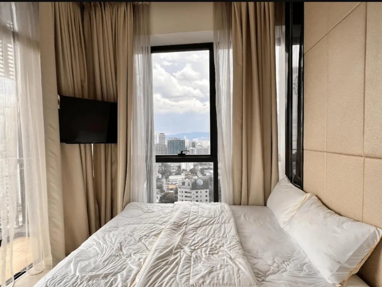 Bed in Dorsett Residences Bukit Bintang